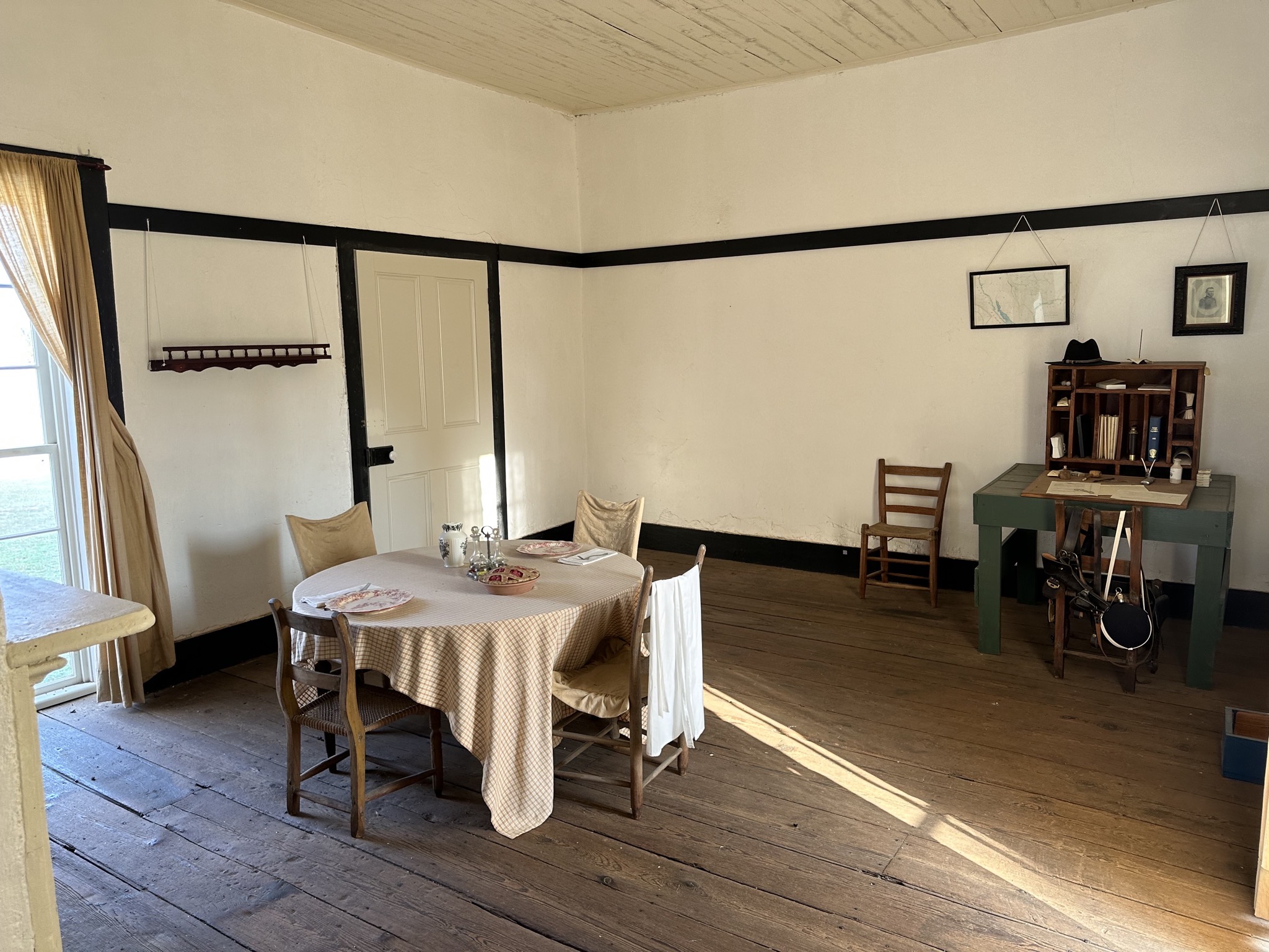 Officer quarters