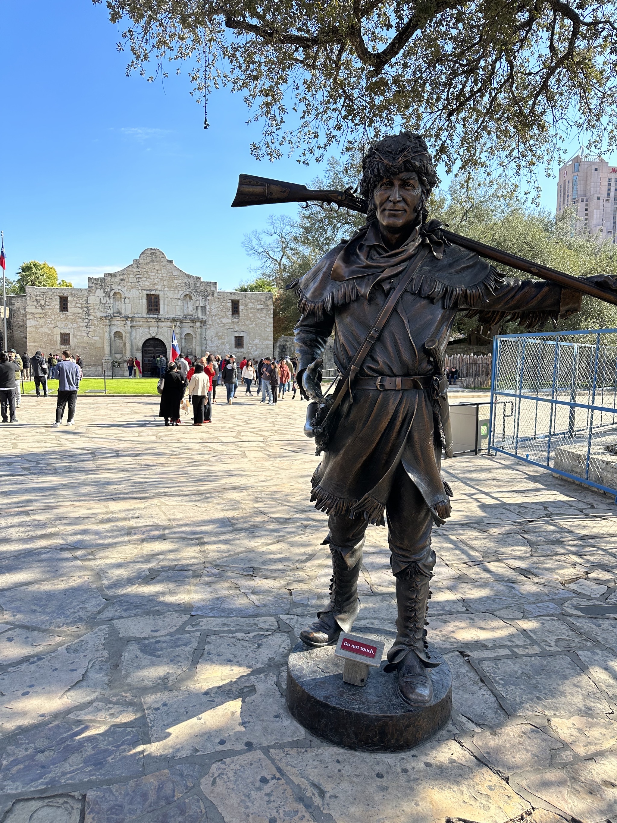 Statue