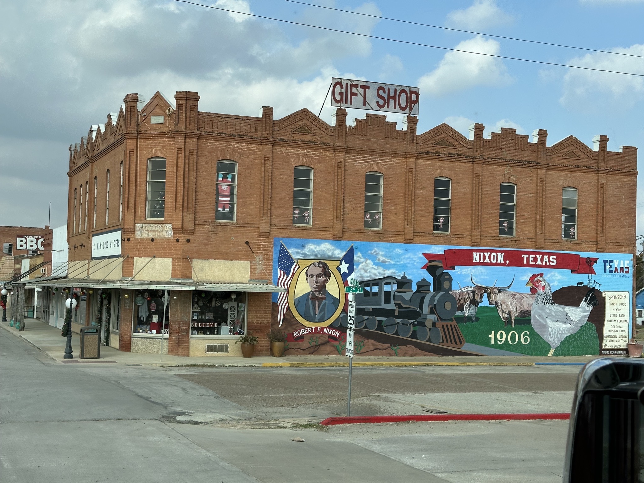 Nixon, Texas mural