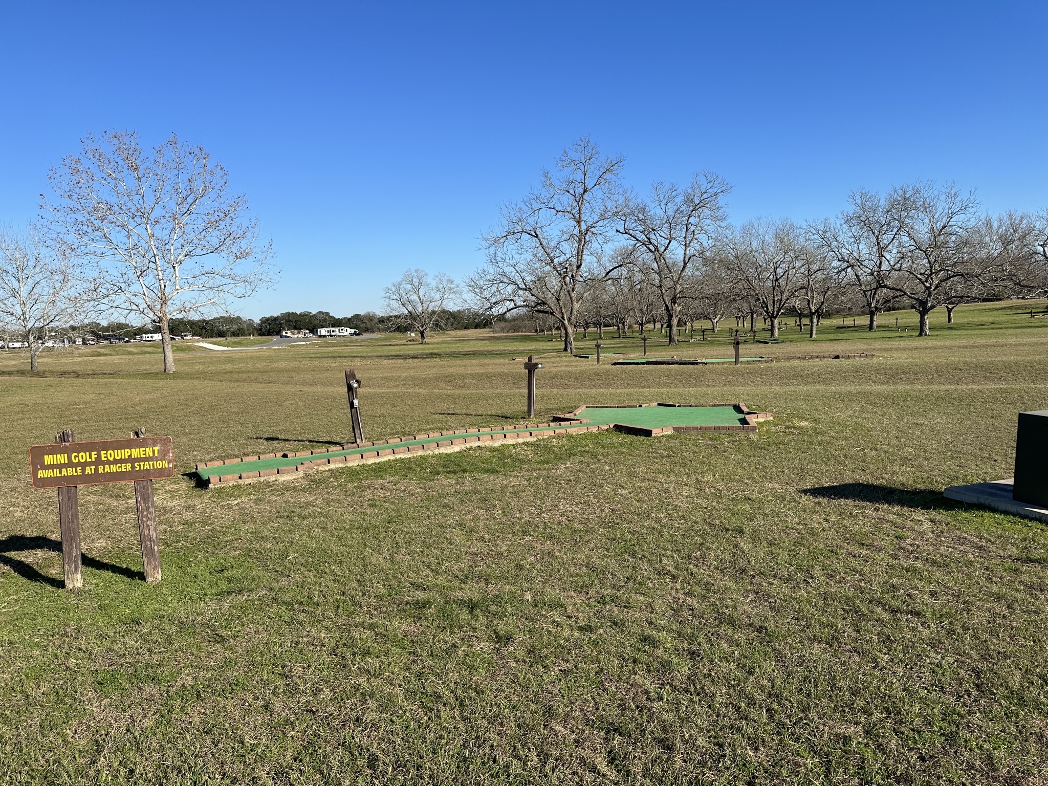 Mini golf