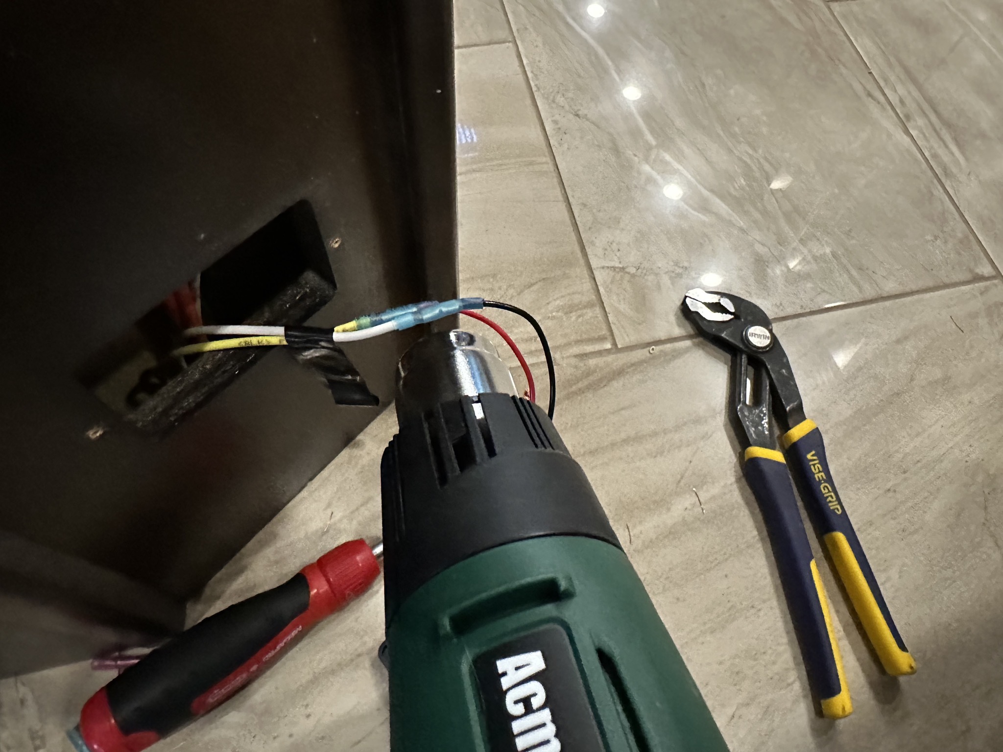 Heat gun