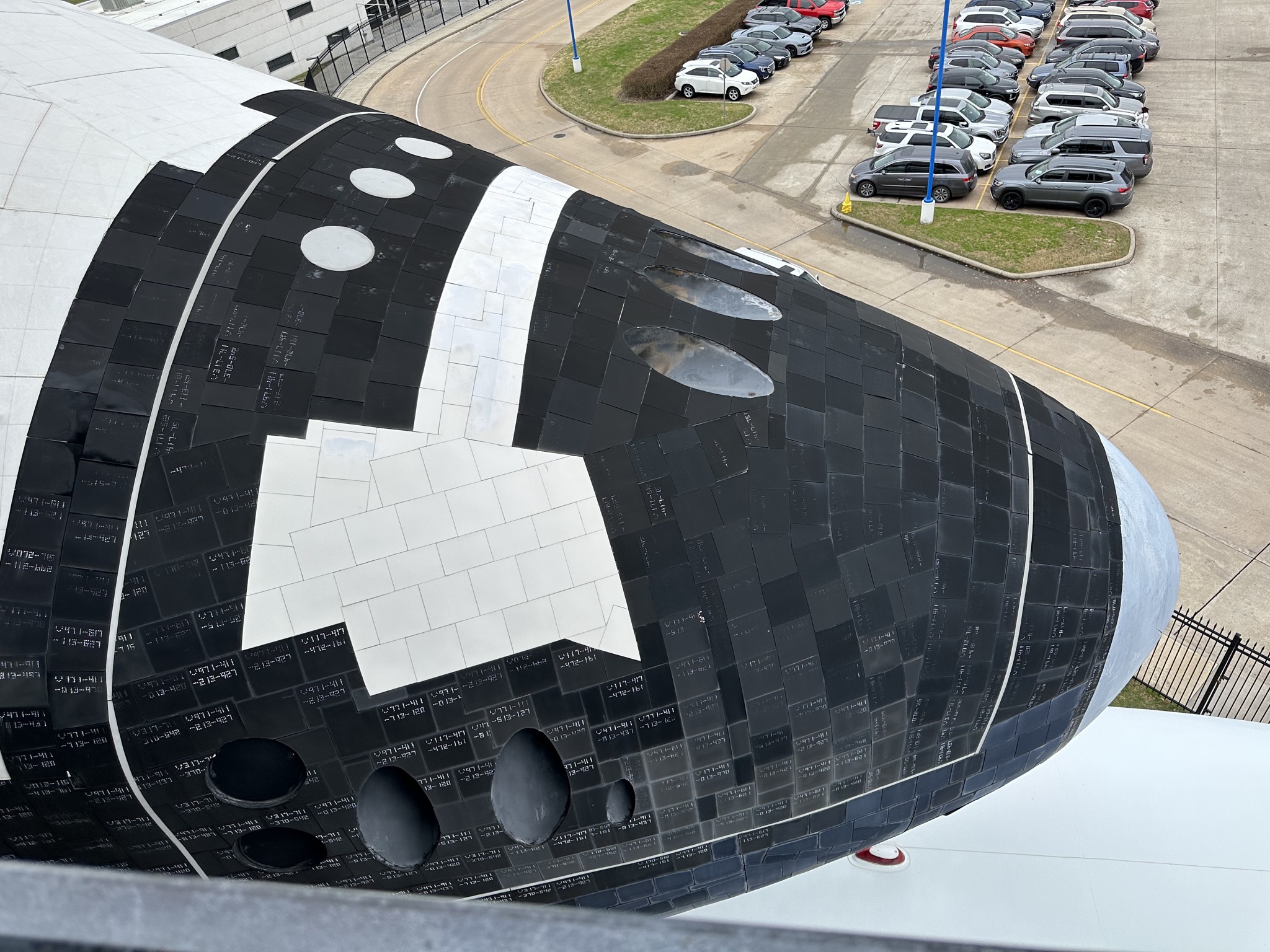Shuttle on plane