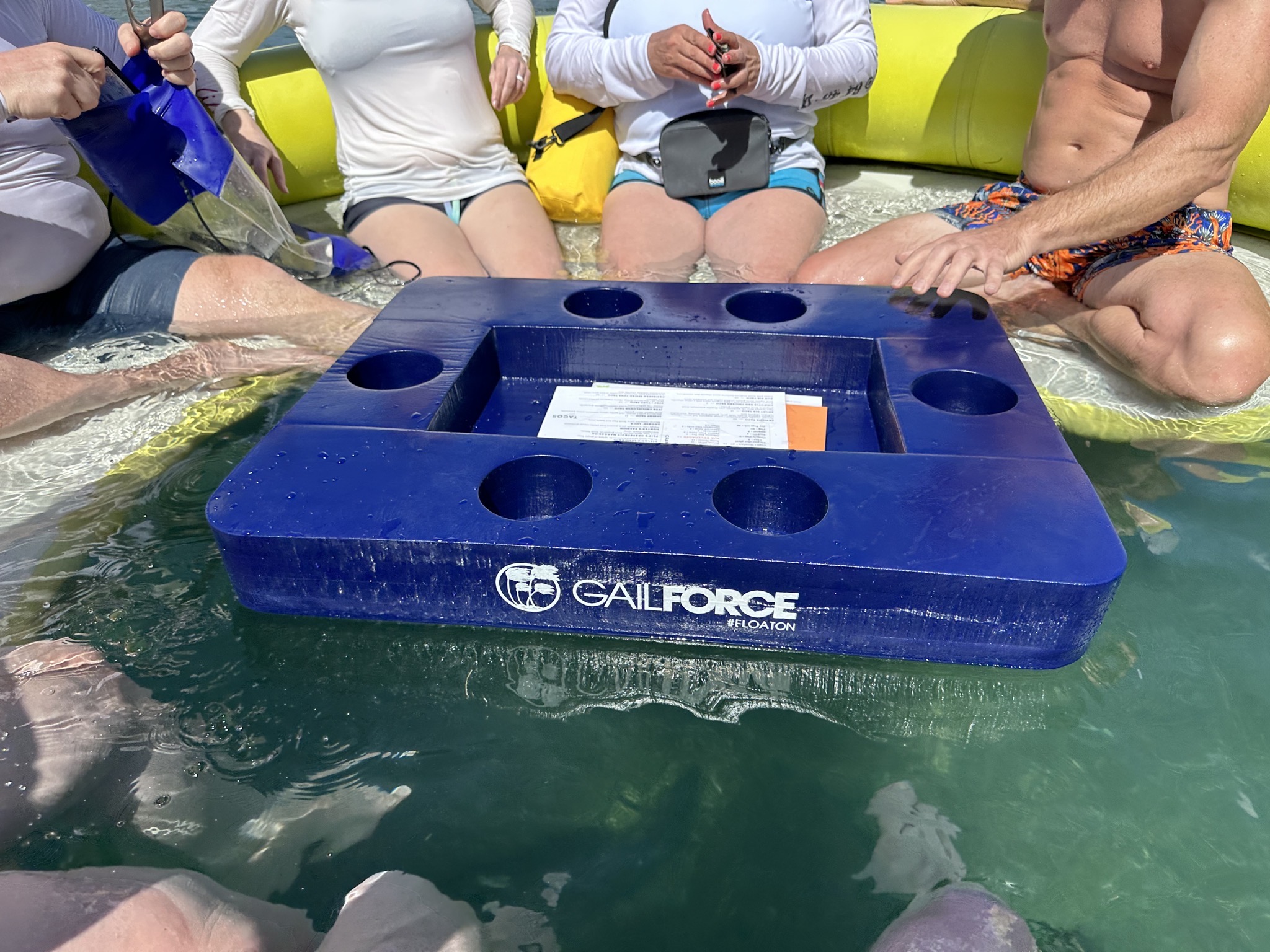 Floating table