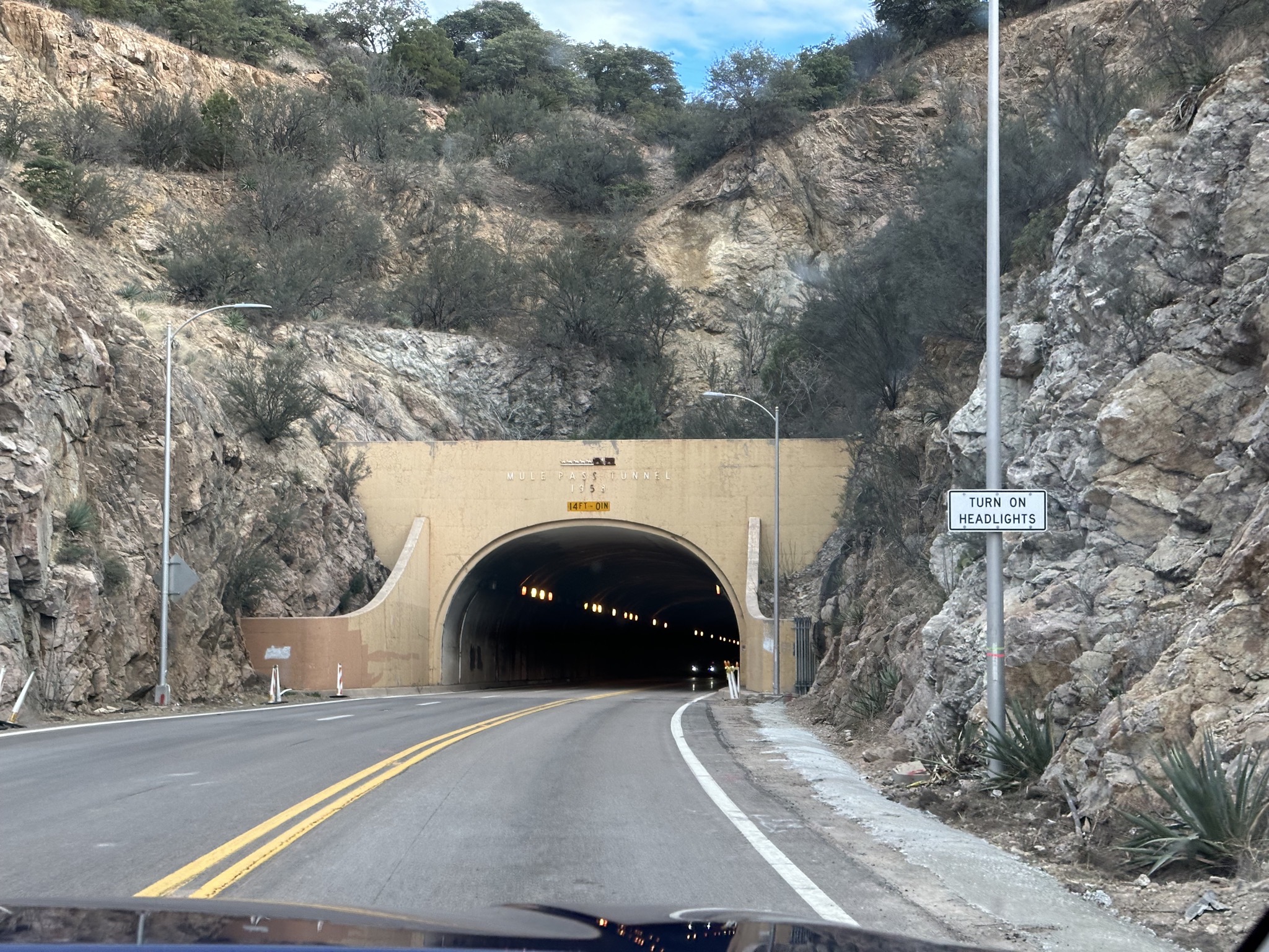 Tunnel