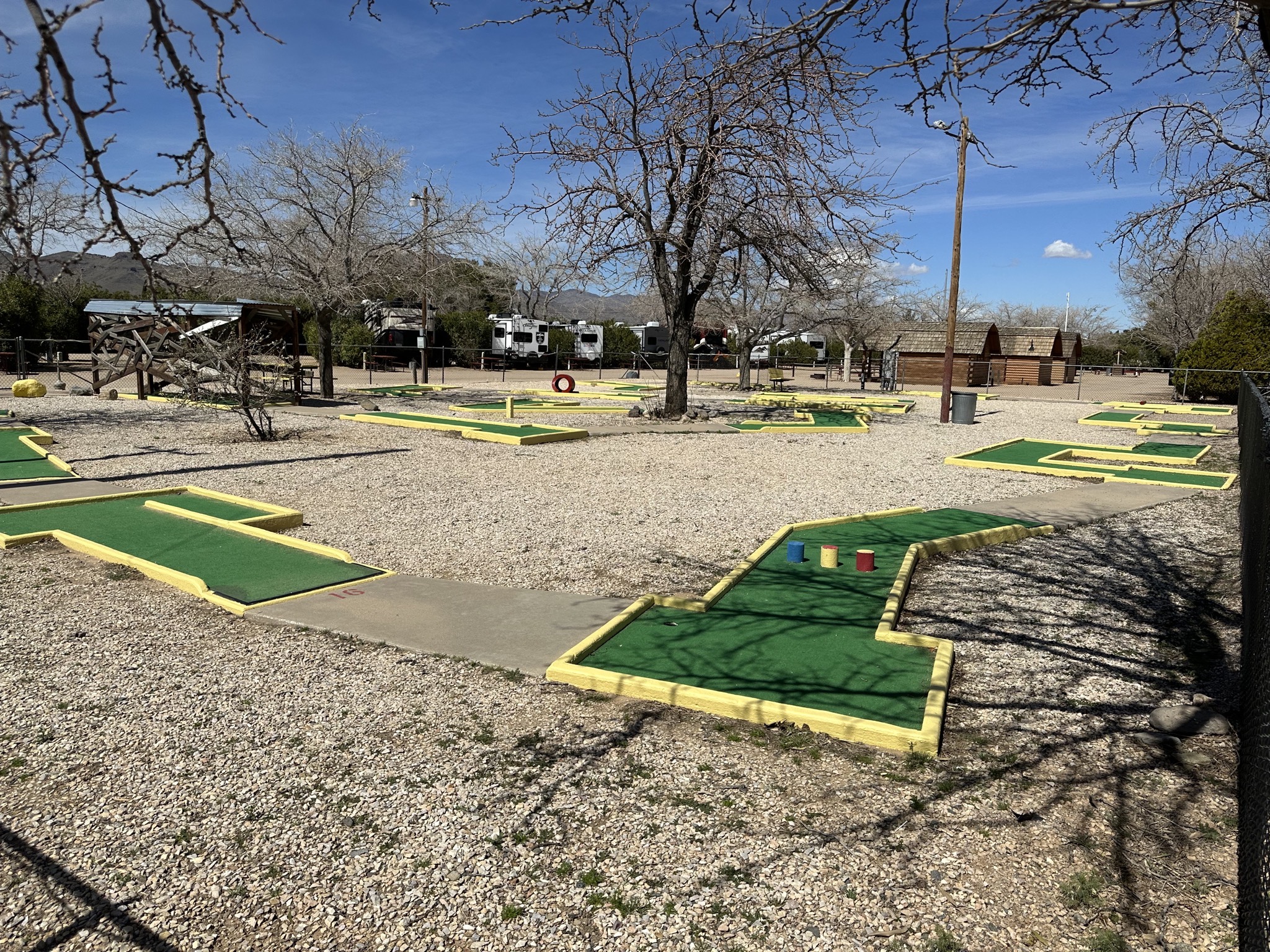 Mini golf