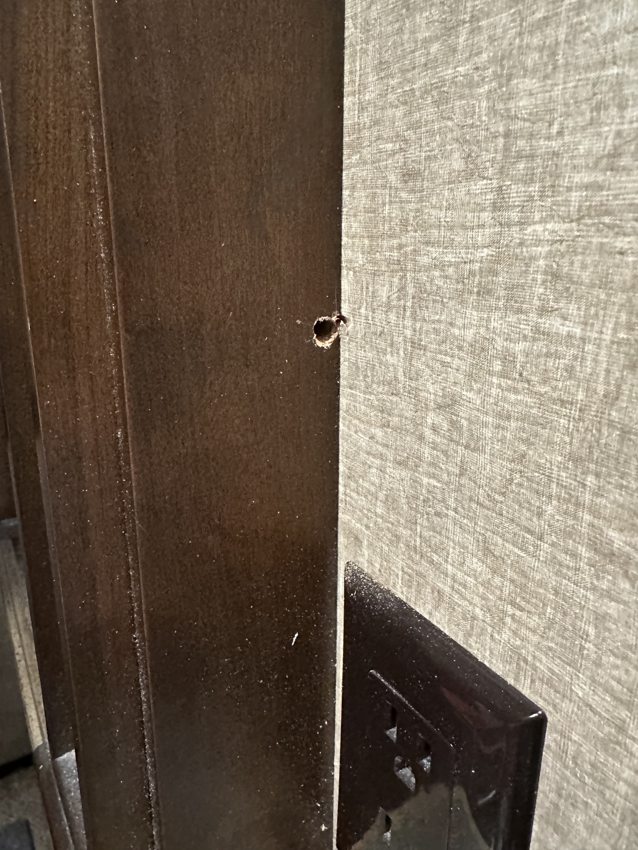 Hole
