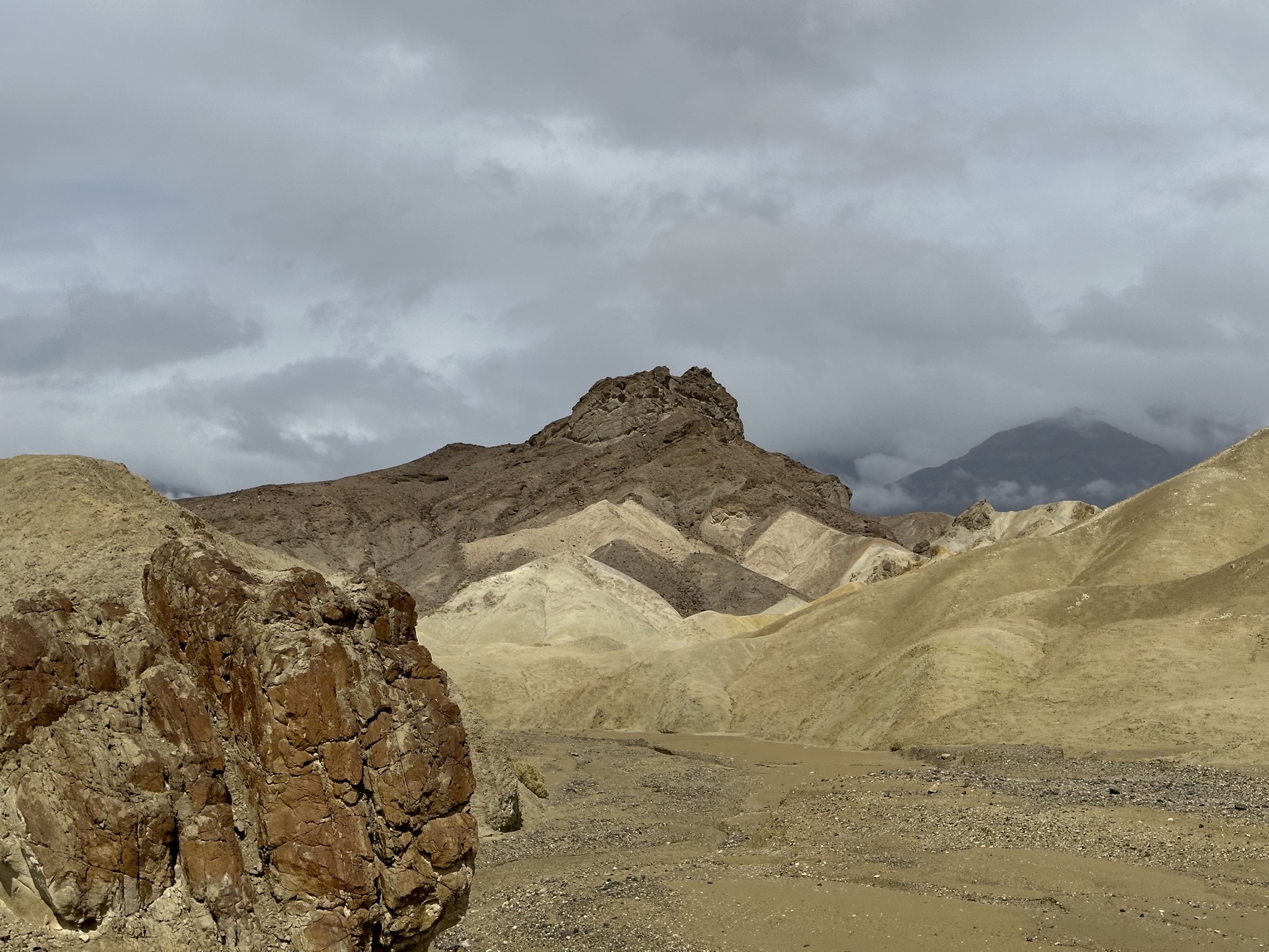 Twenty-mule Team Canyon