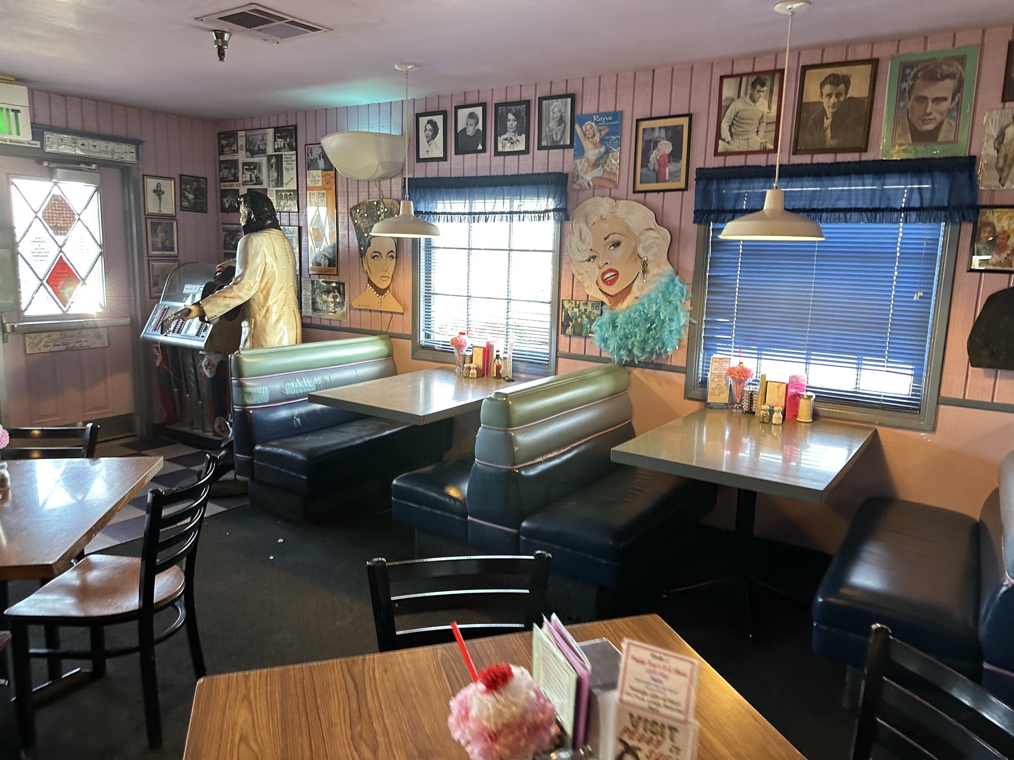 Peggy Sue's Diner
