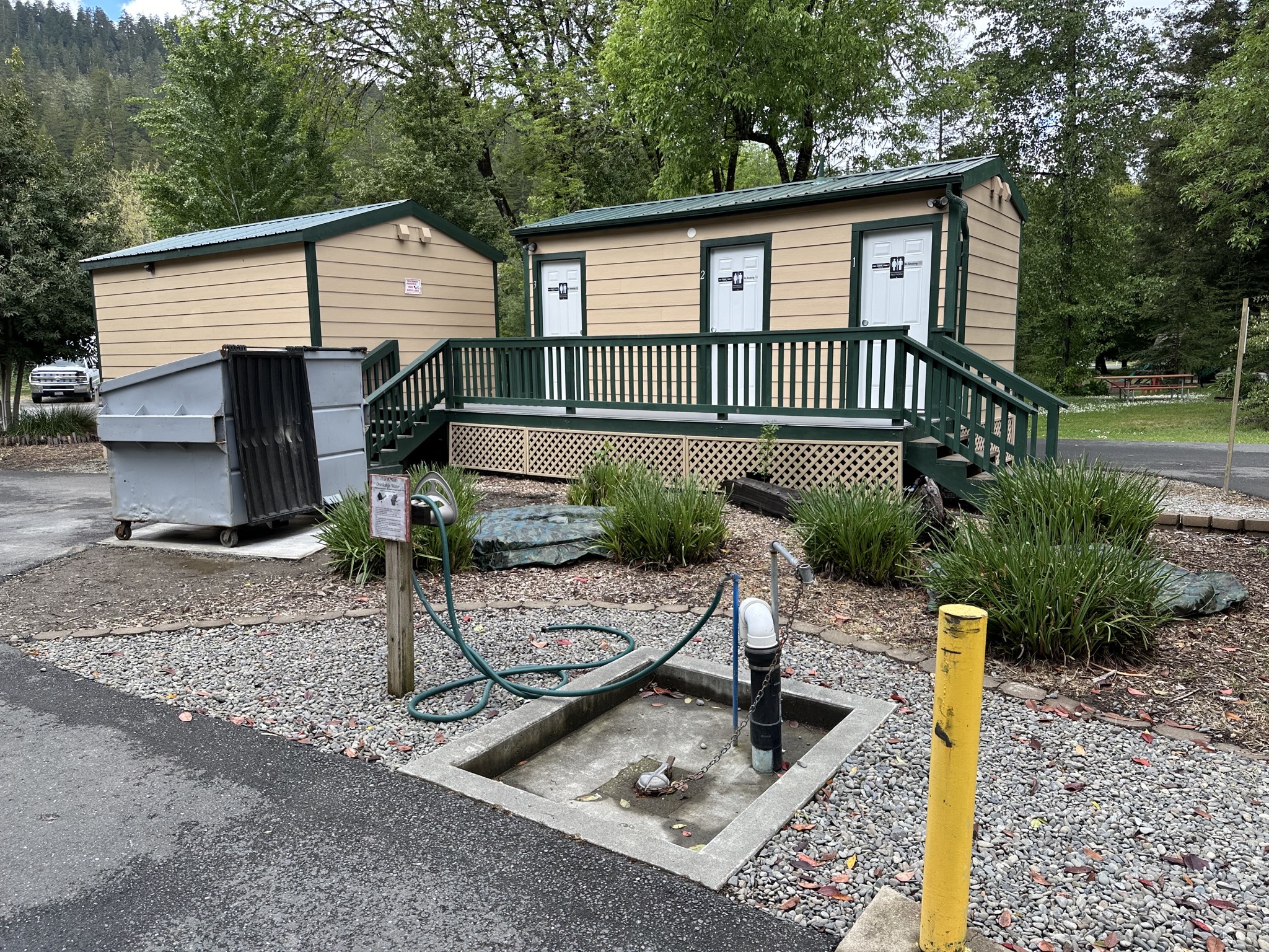 Dump station