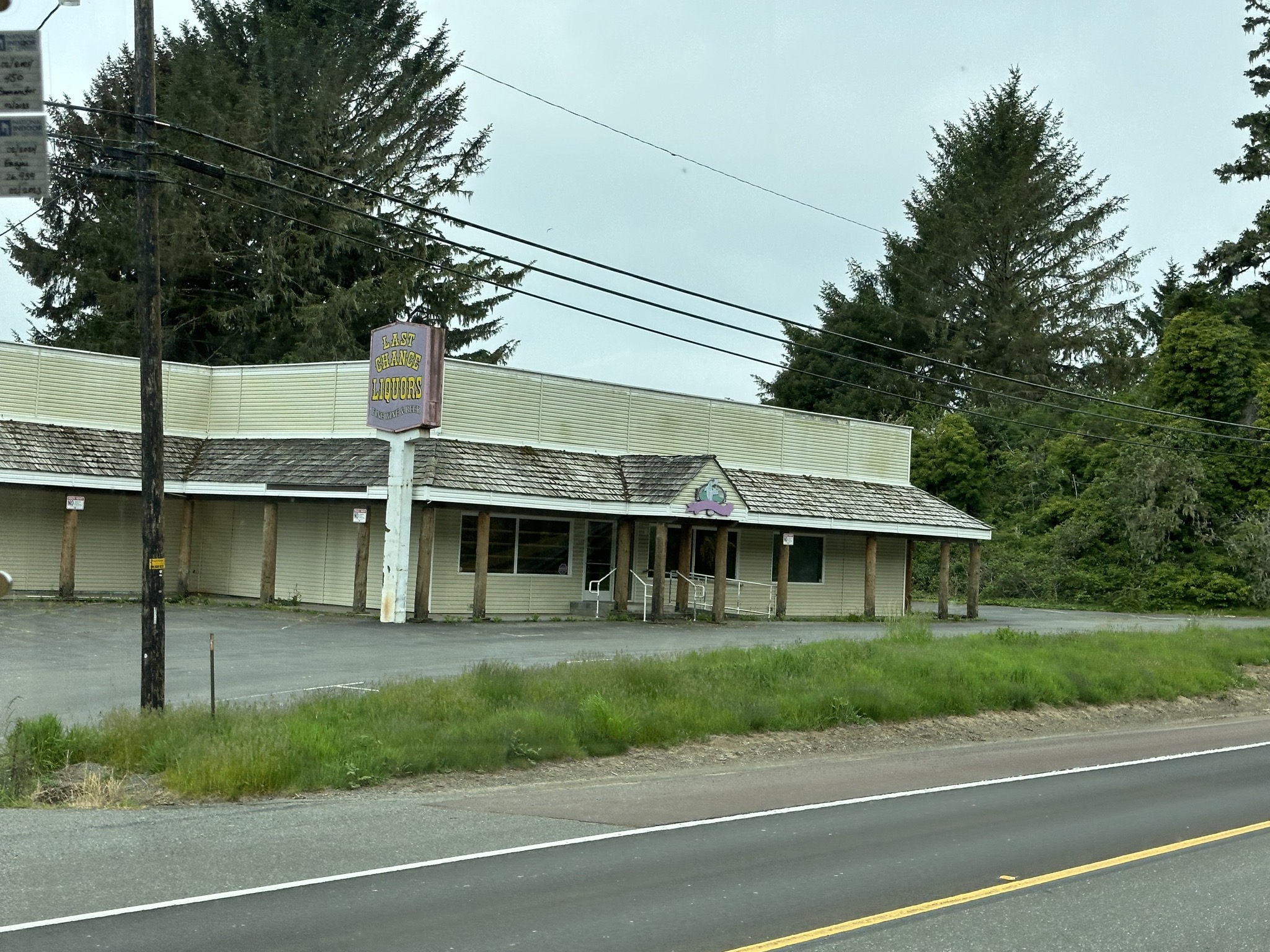 Last Chance Liquors