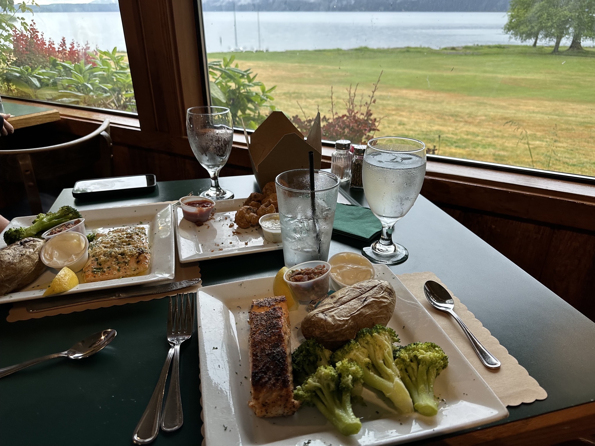 Salmon House Restaurant