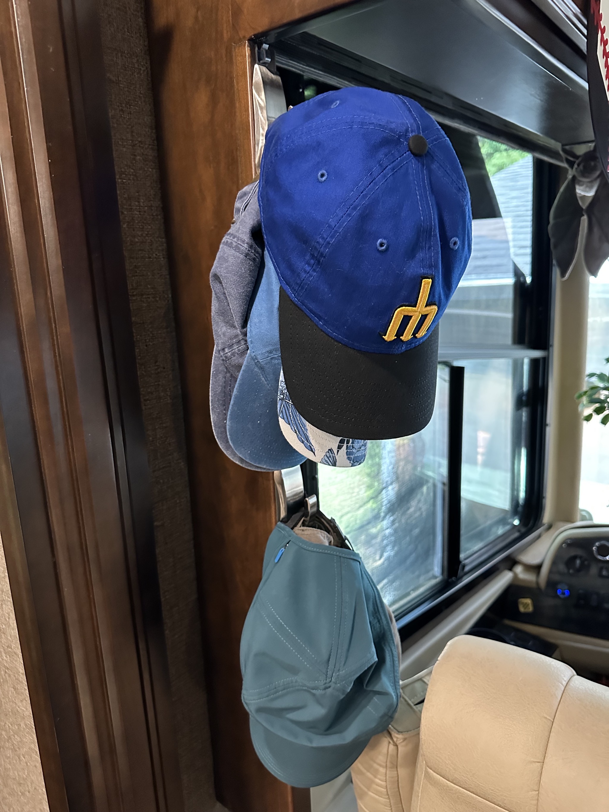 Hat hooks