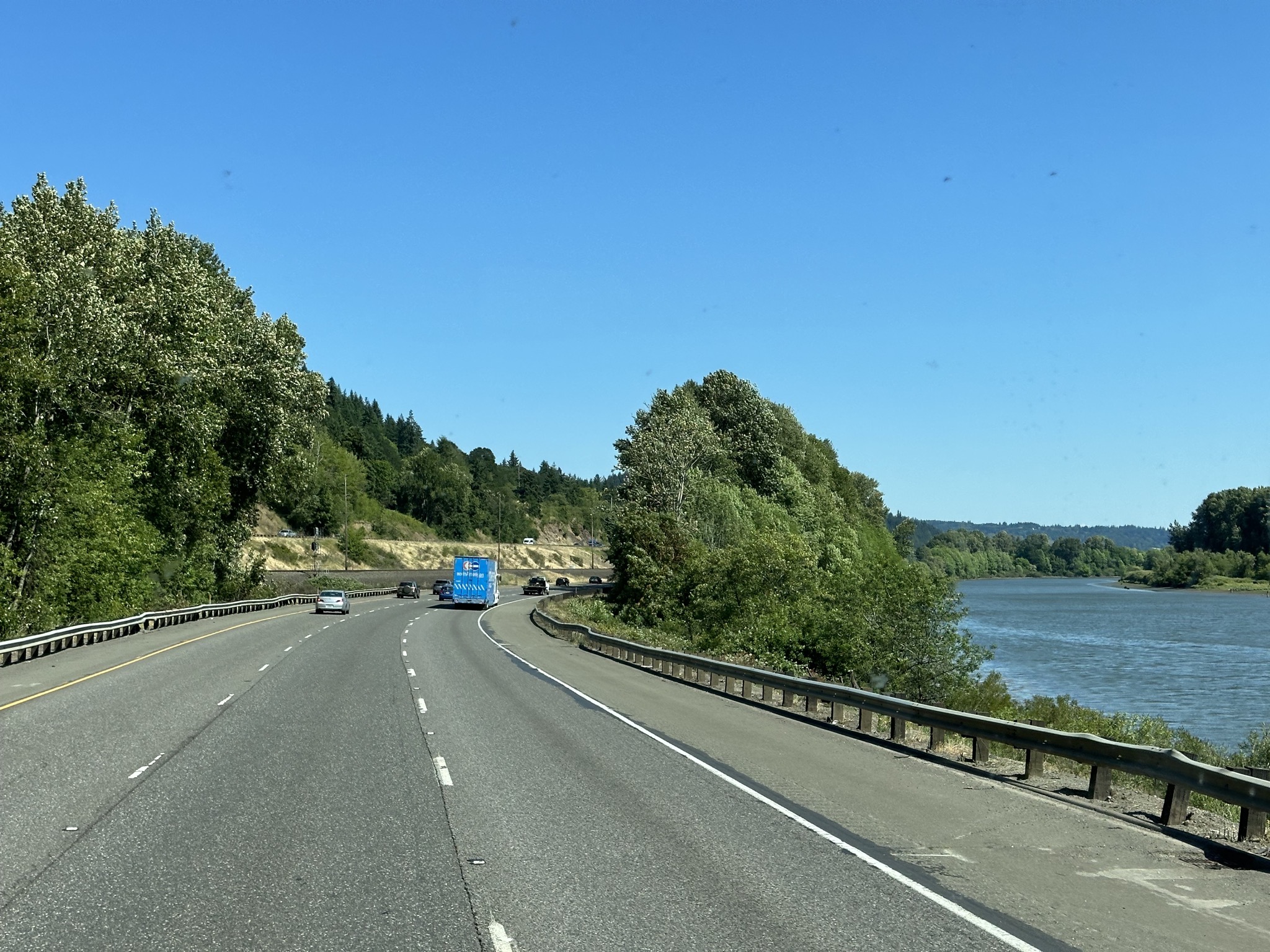 I-5 and Columbia River