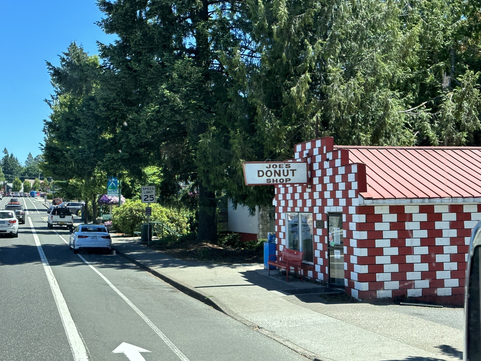 Joes Donut Shop