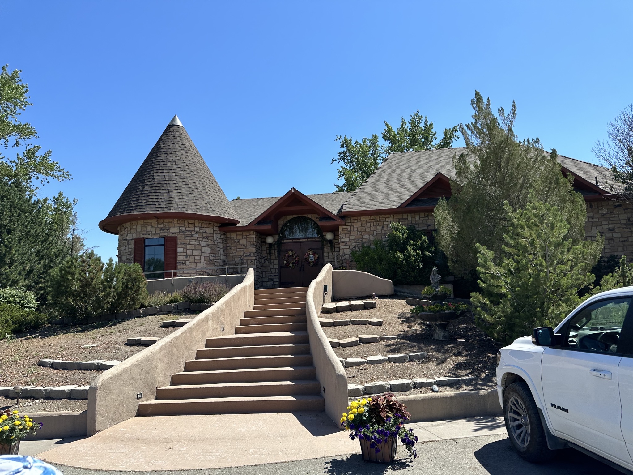 Y Knot Winery
