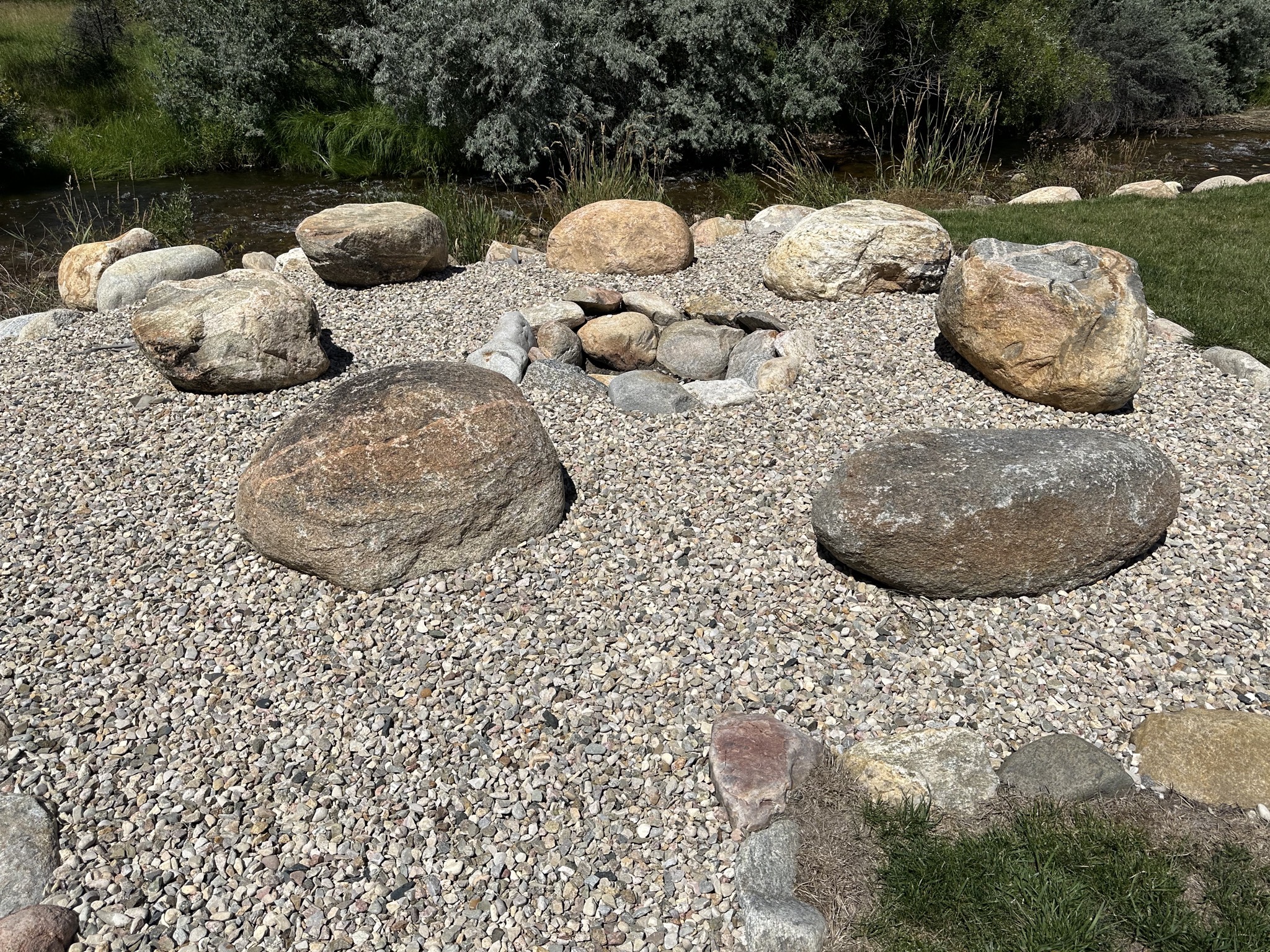 Group fire pit