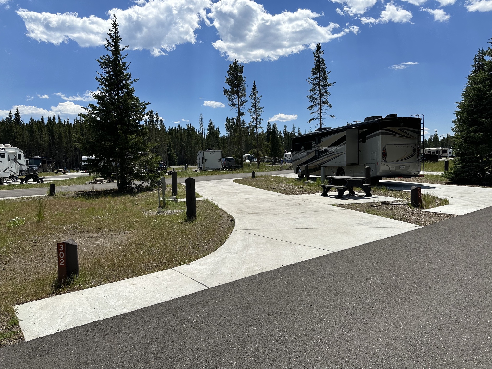 Fishing Bridge RV Park
