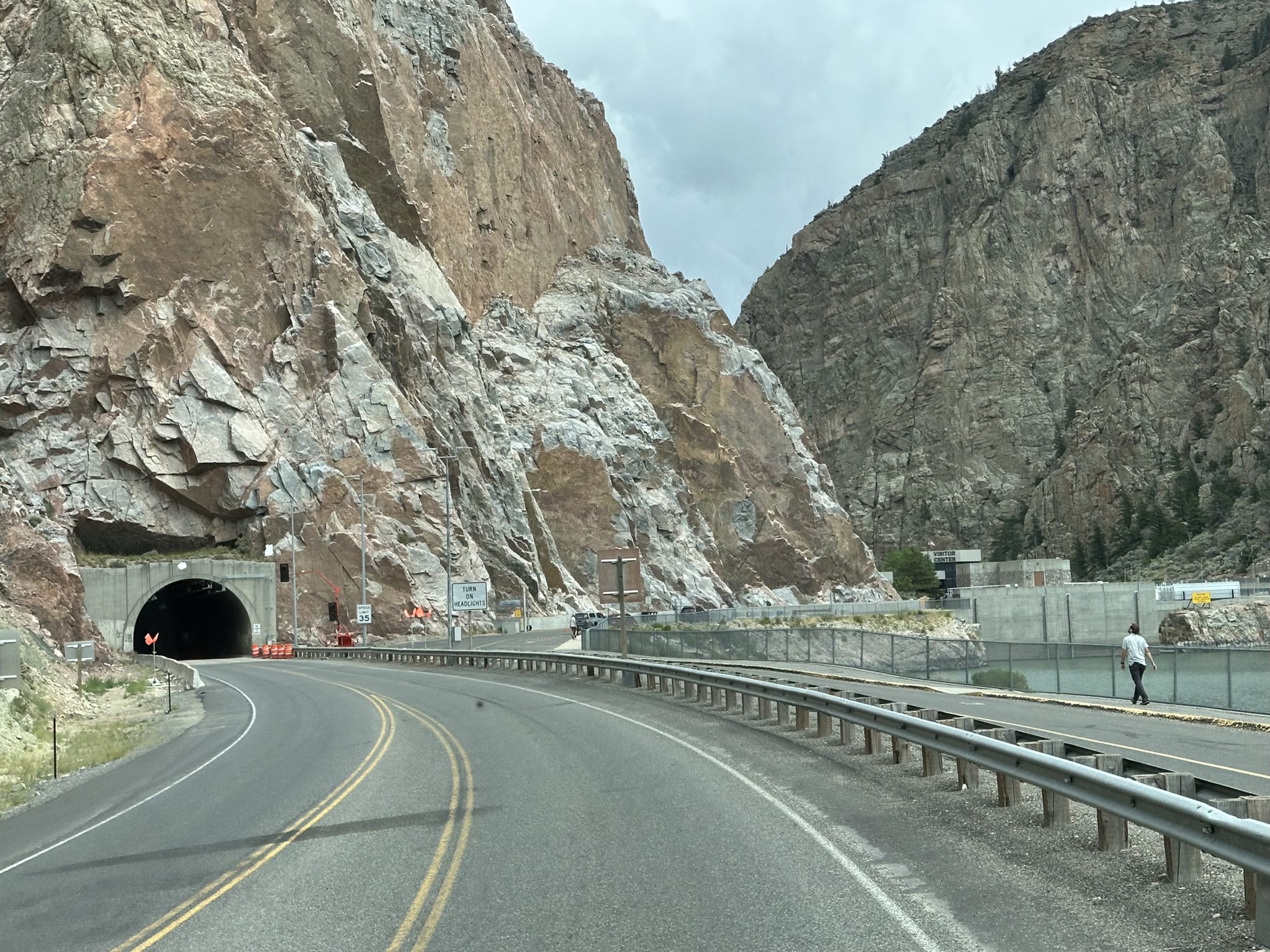 Tunnel