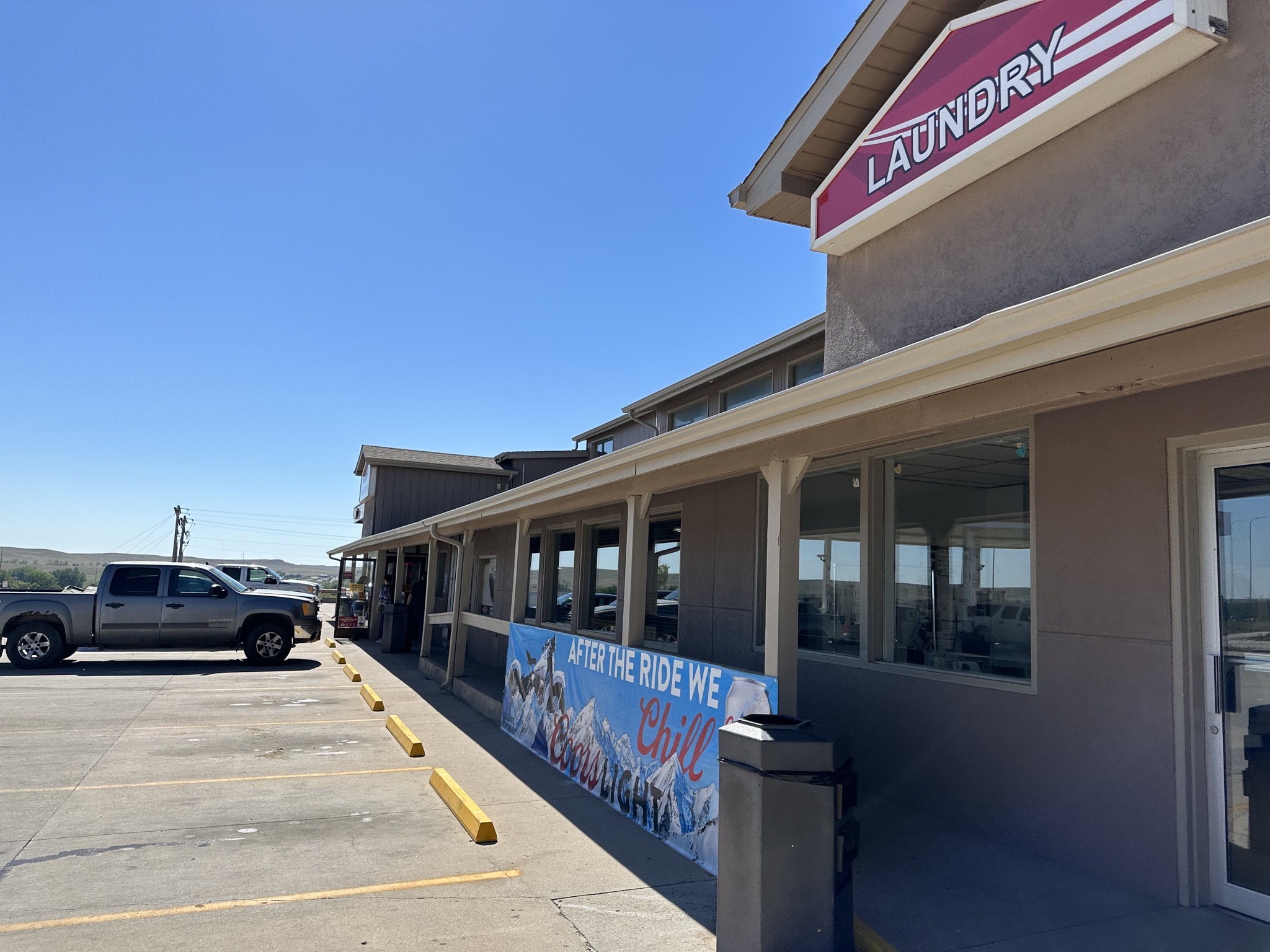 Travel center lunch stop