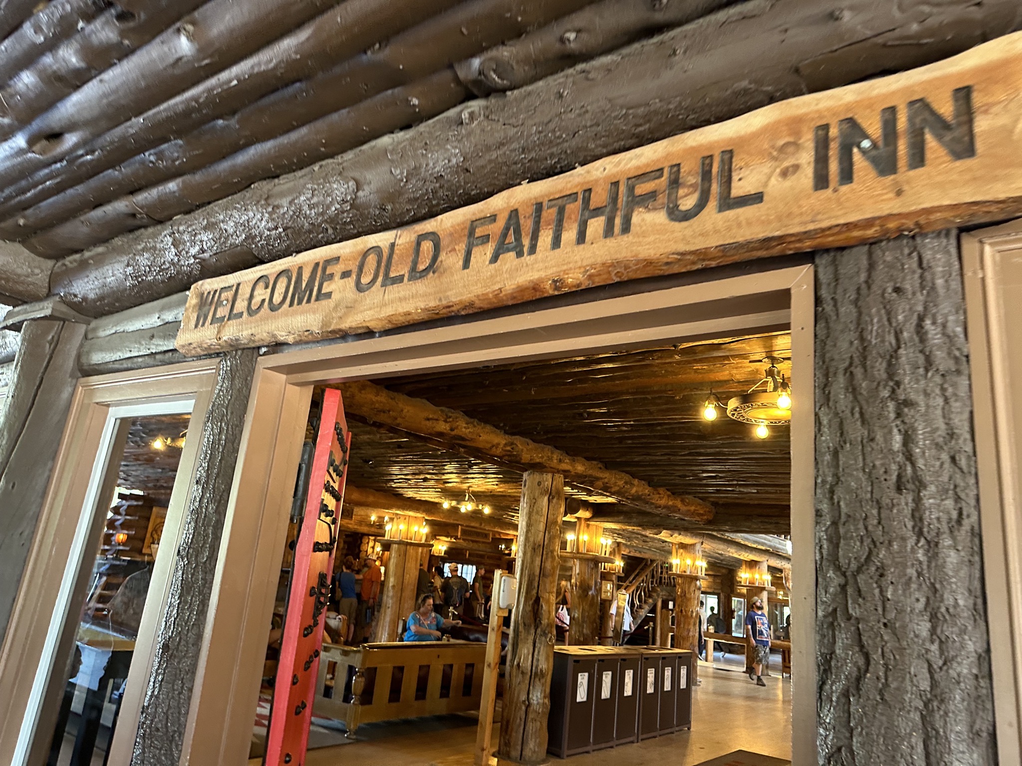 Old Faithful Inn
