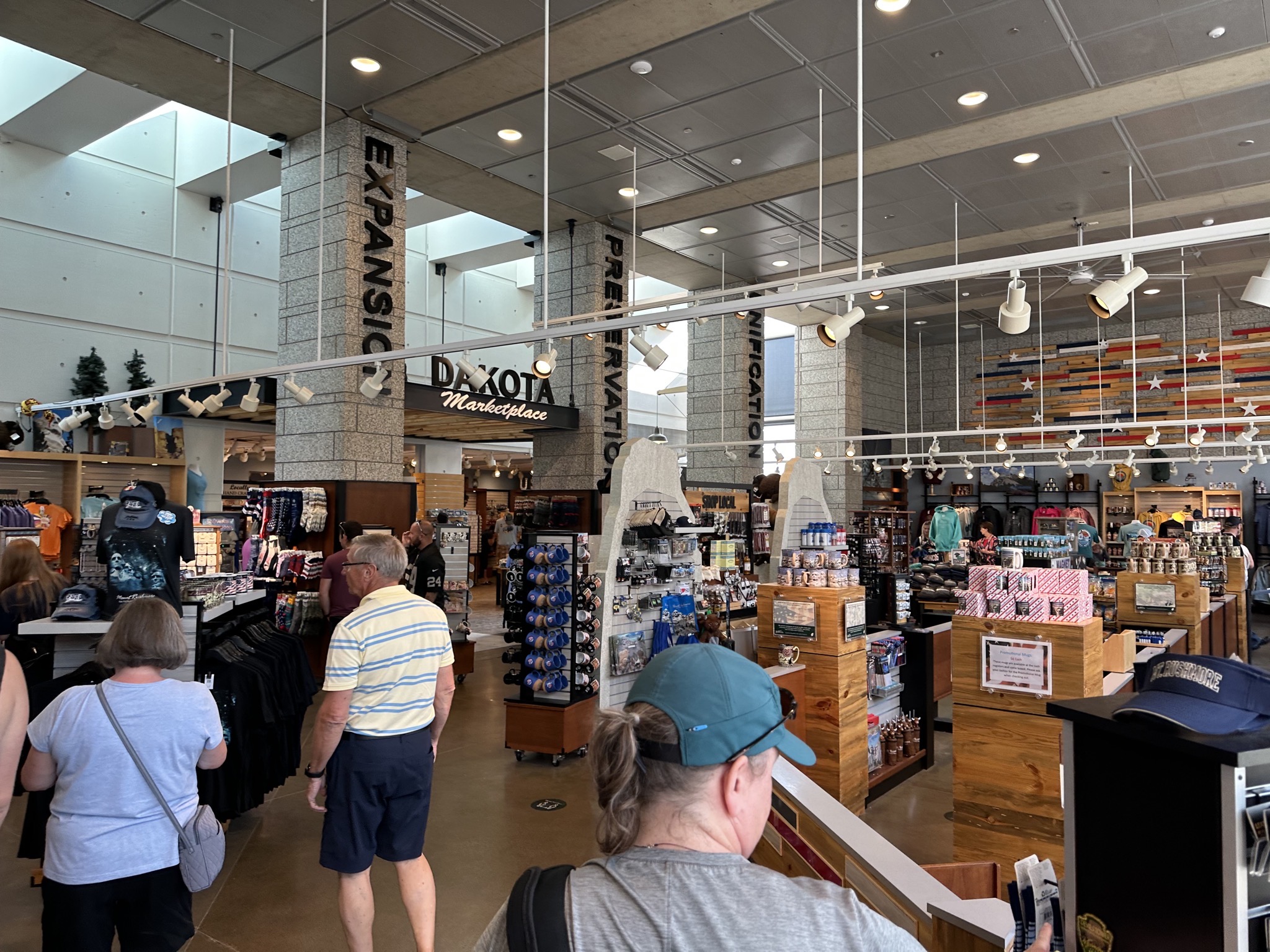 Store