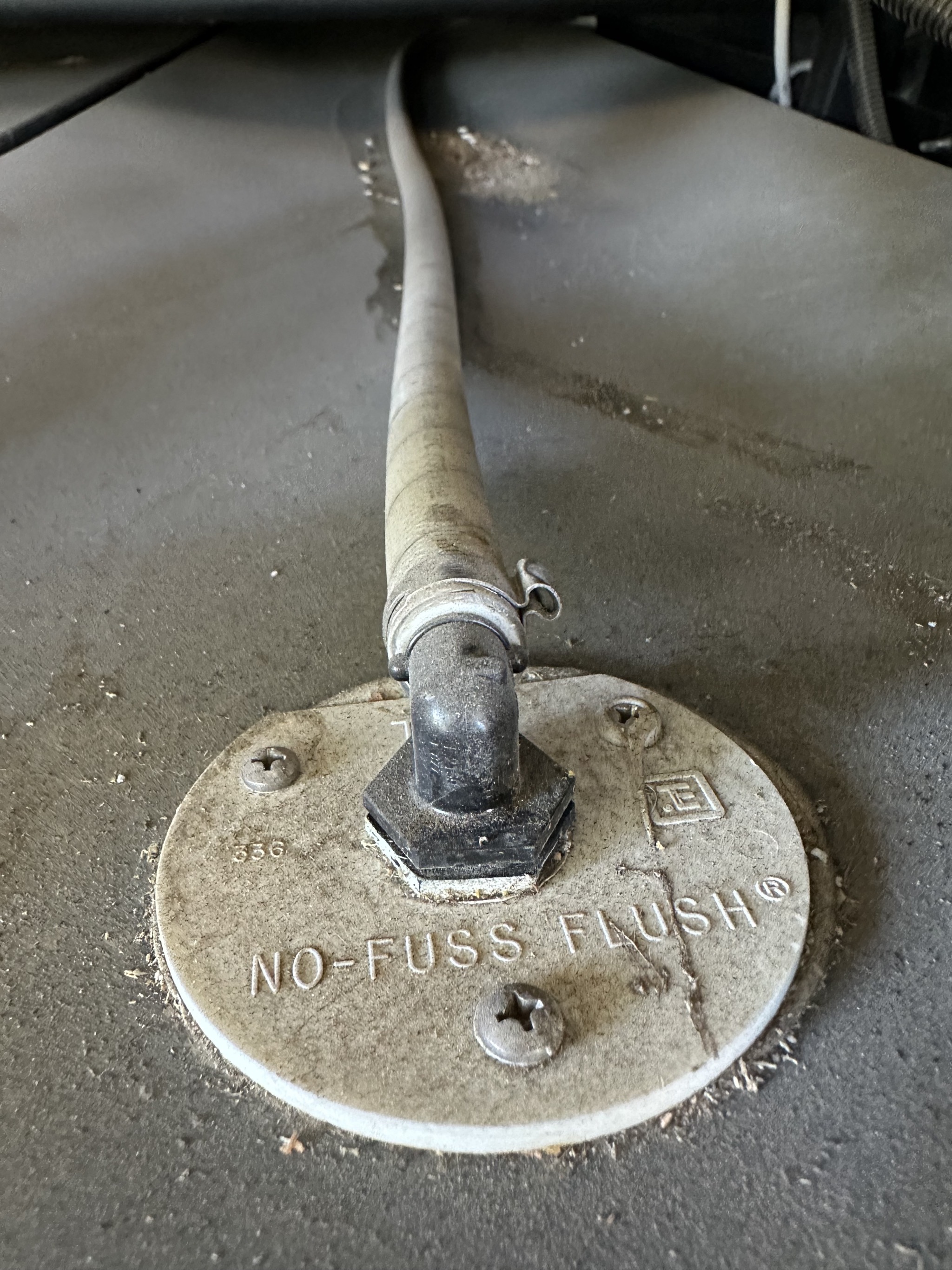 No-Fuss Flush