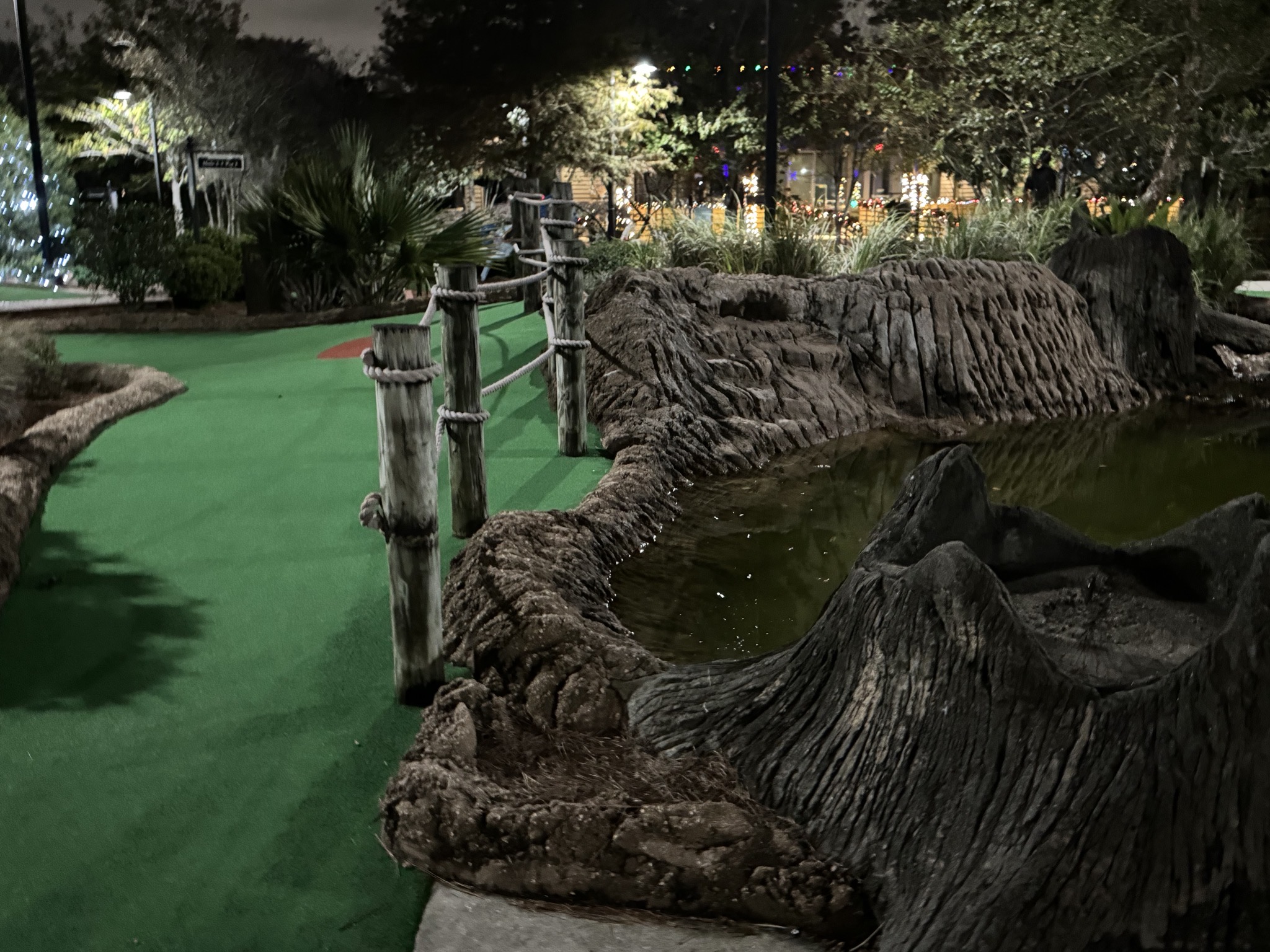 Mini golf