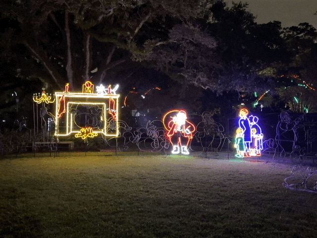 Holiday lights