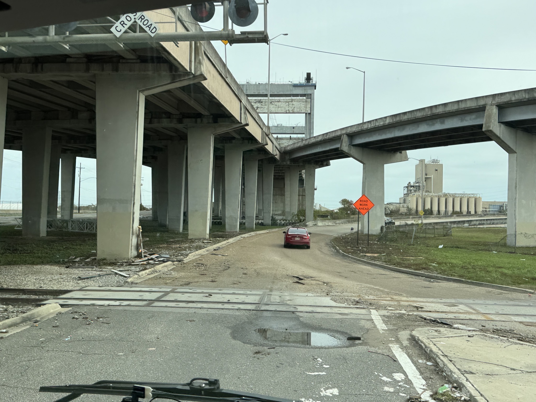 Rail crossing and onramp