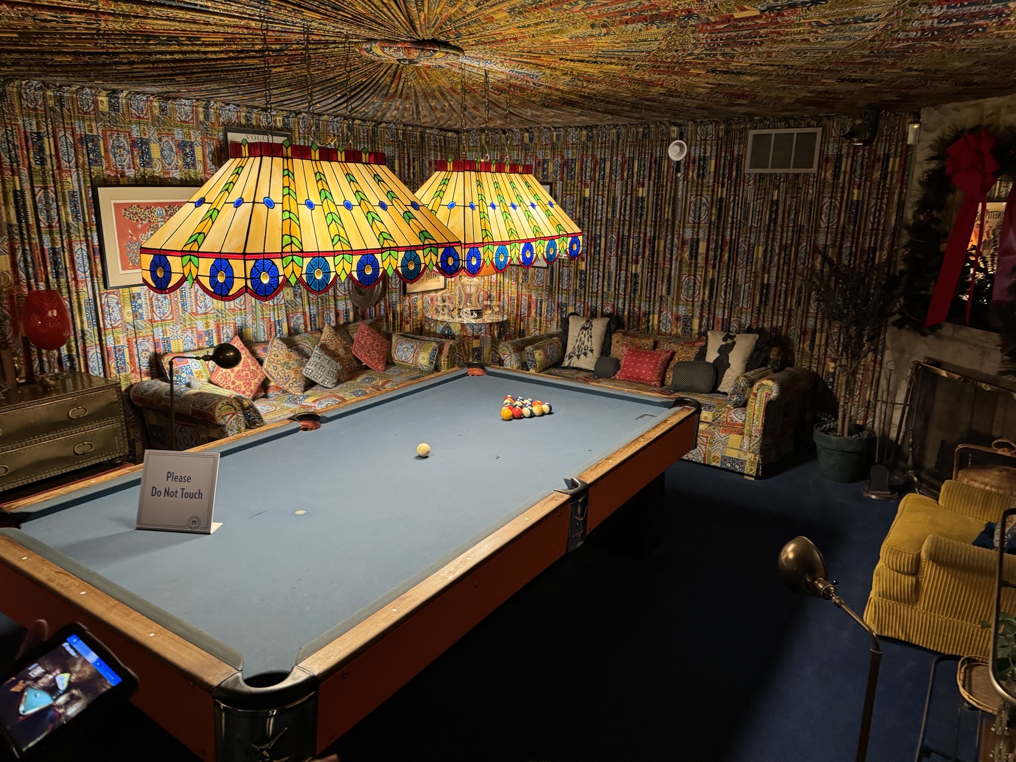 Graceland mansion