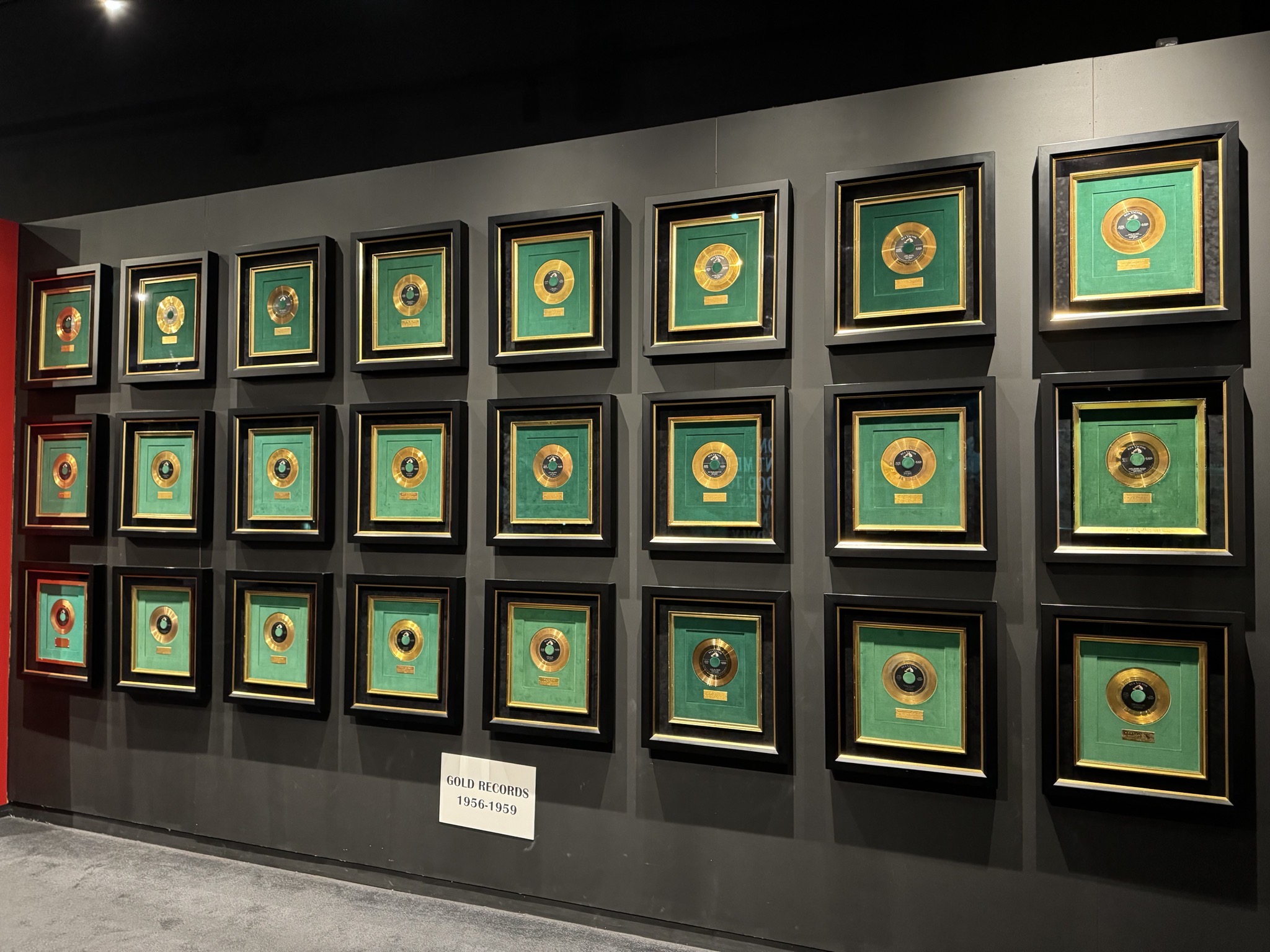Elvis exhibits