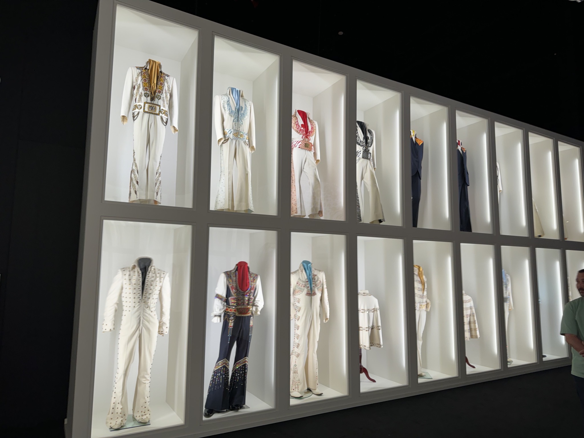 Elvis exhibits
