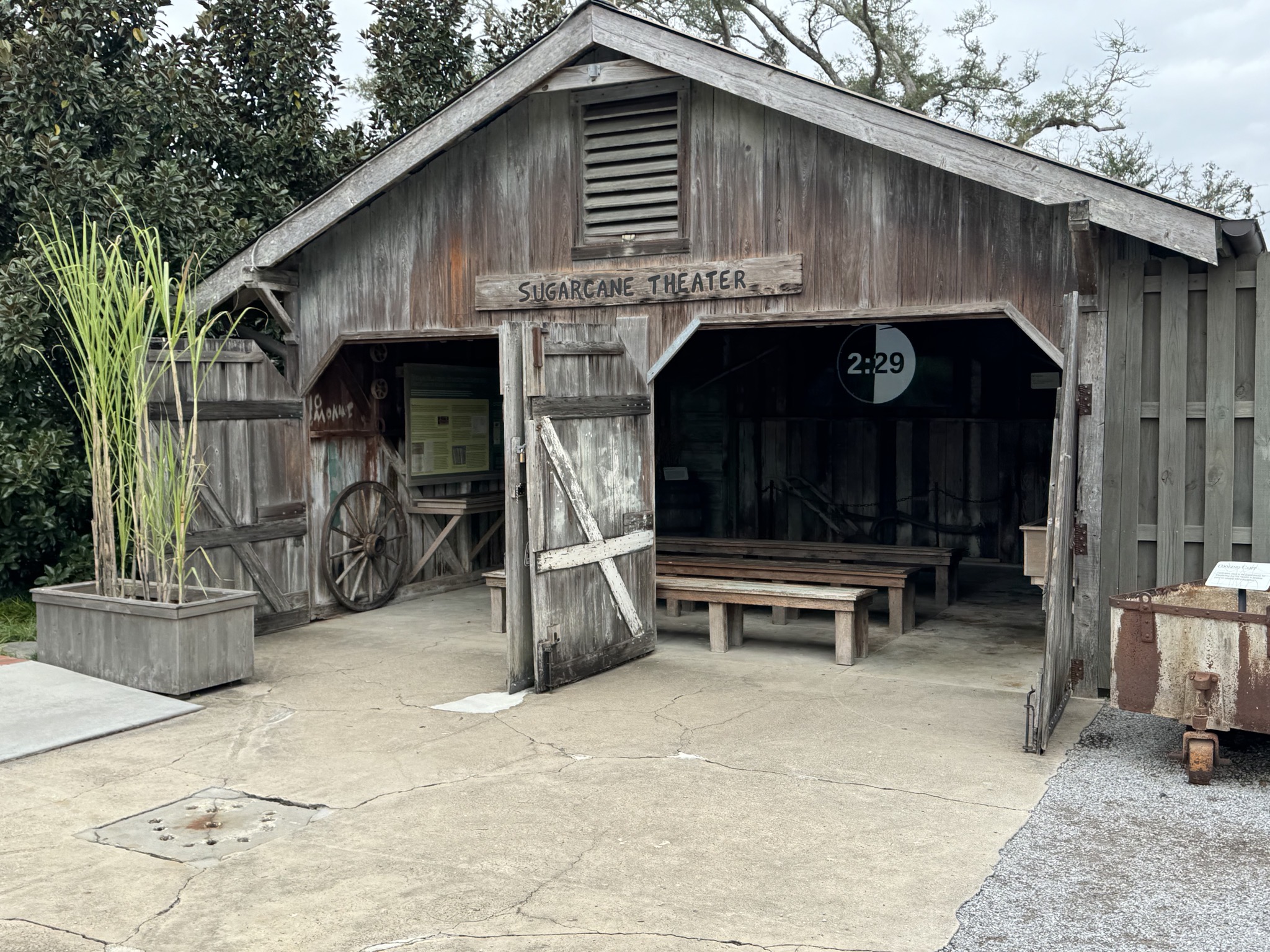 Sugarcane theater