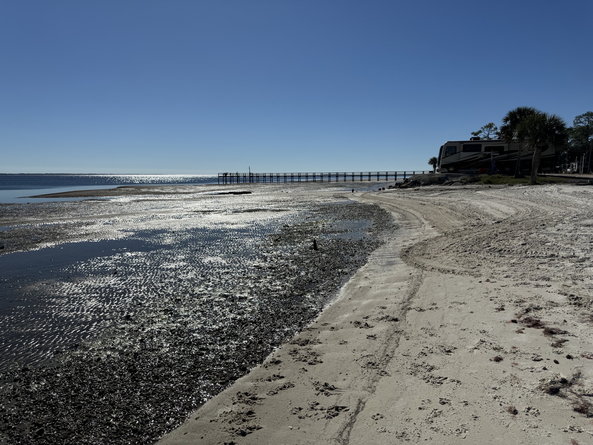 Fishing pier