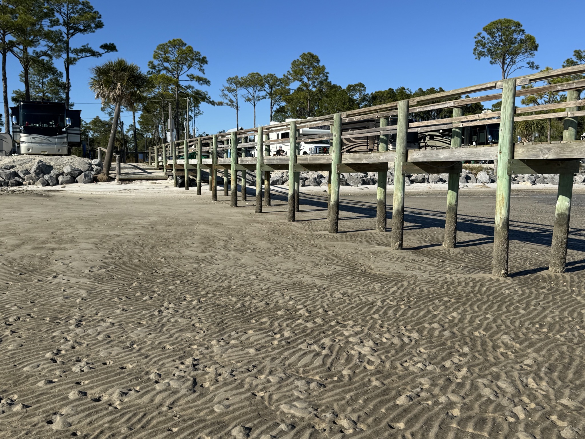 Fishing pier