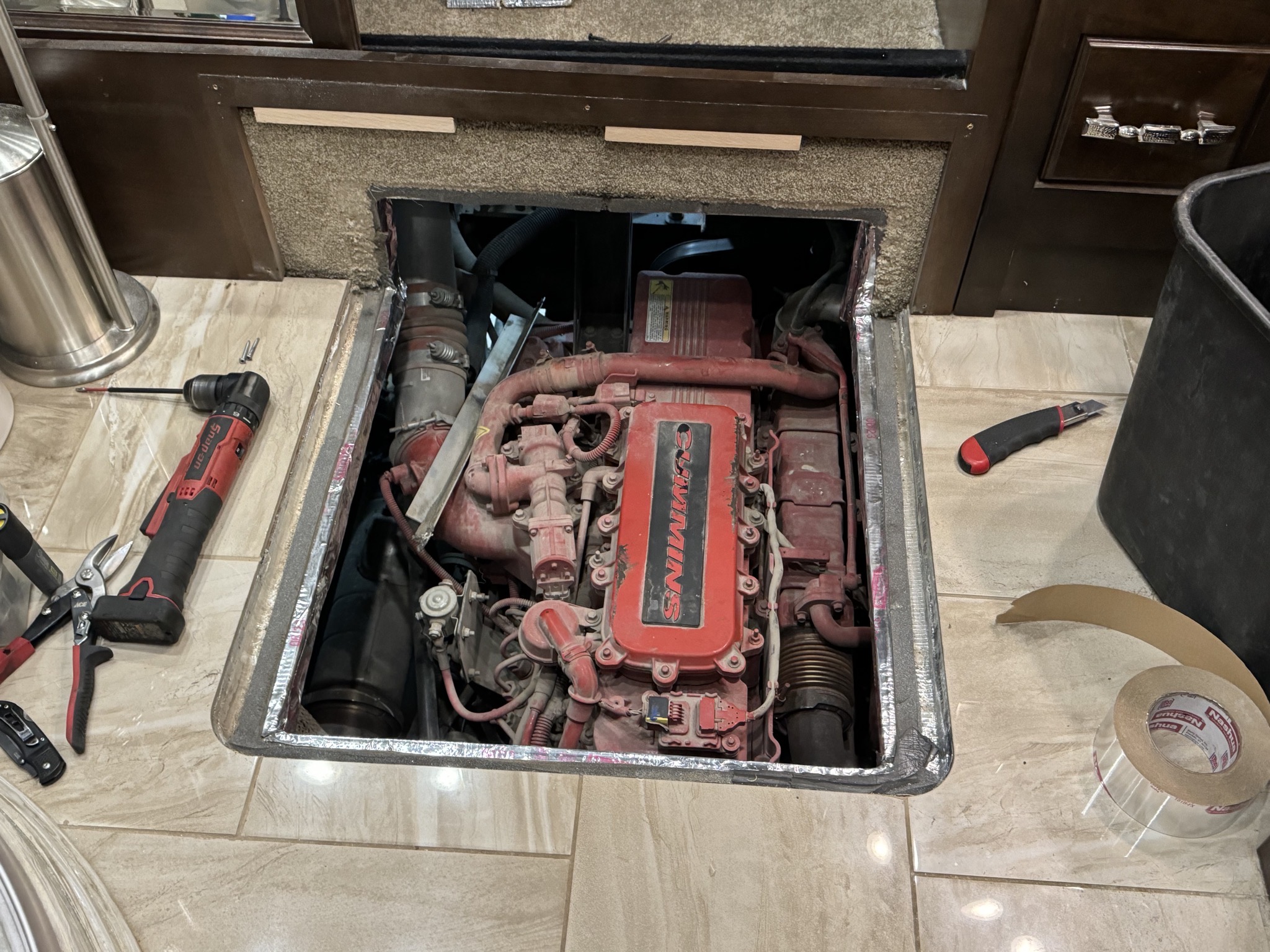 Engine compartment