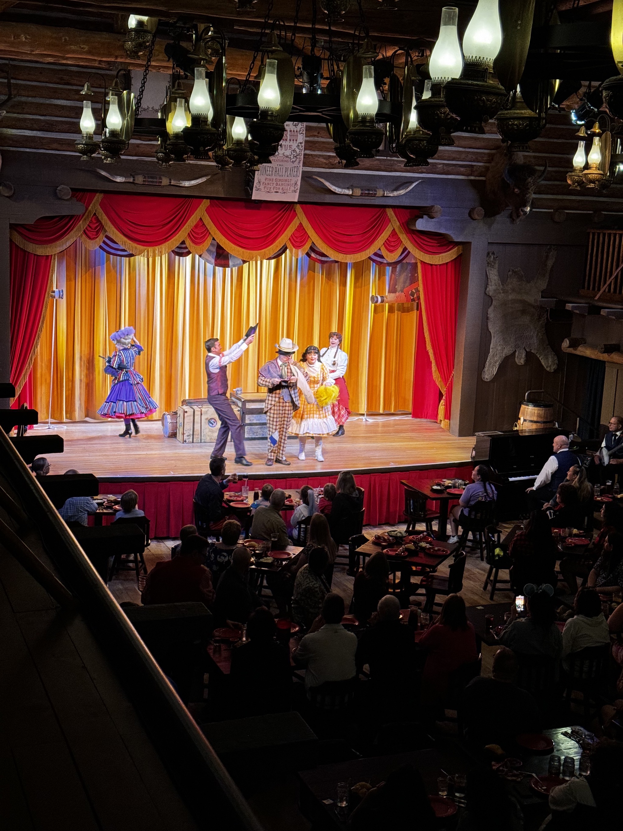 Hoop-Dee-Doo Musical Revue