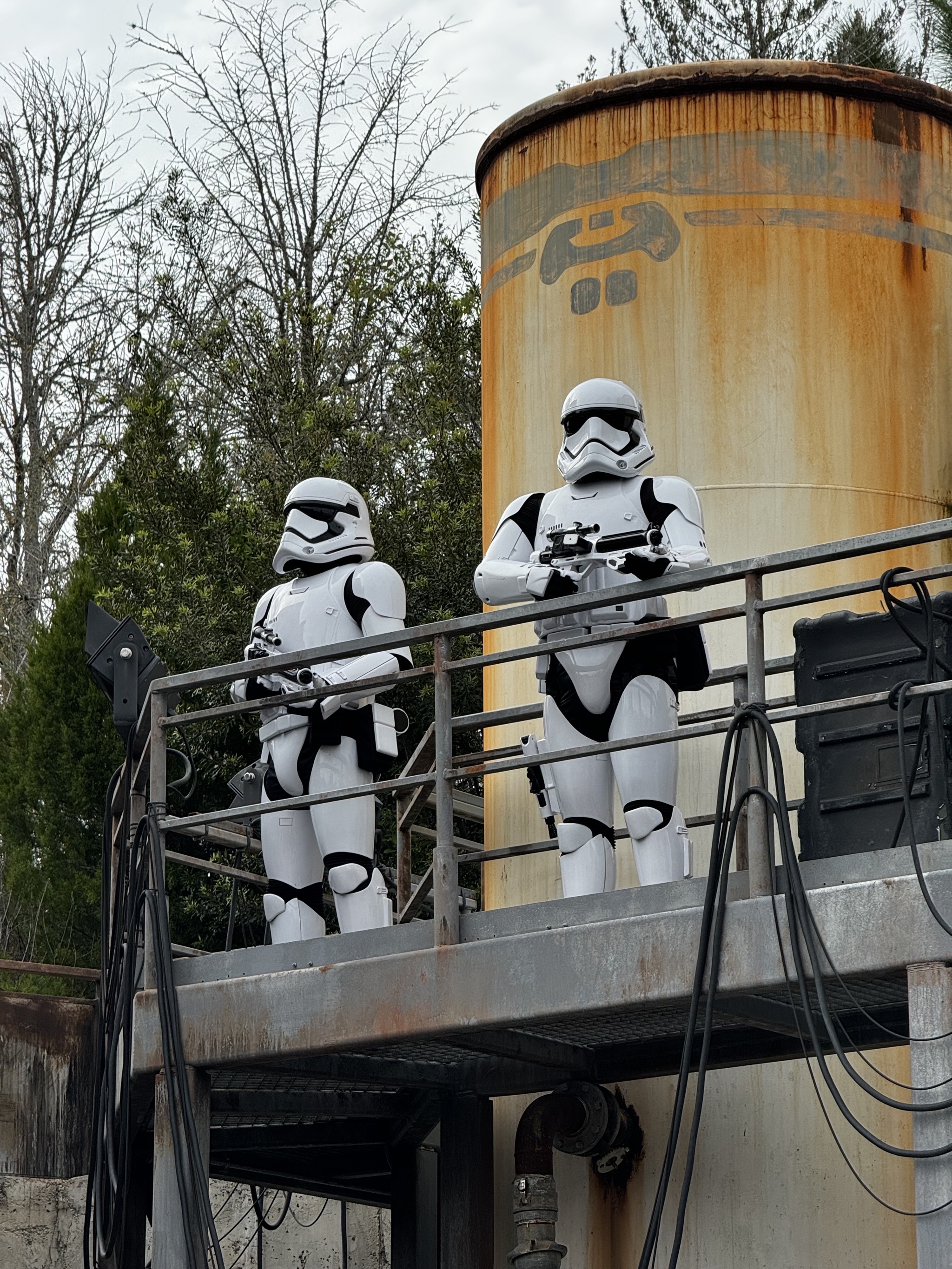 Star Wars Galaxy's Edge