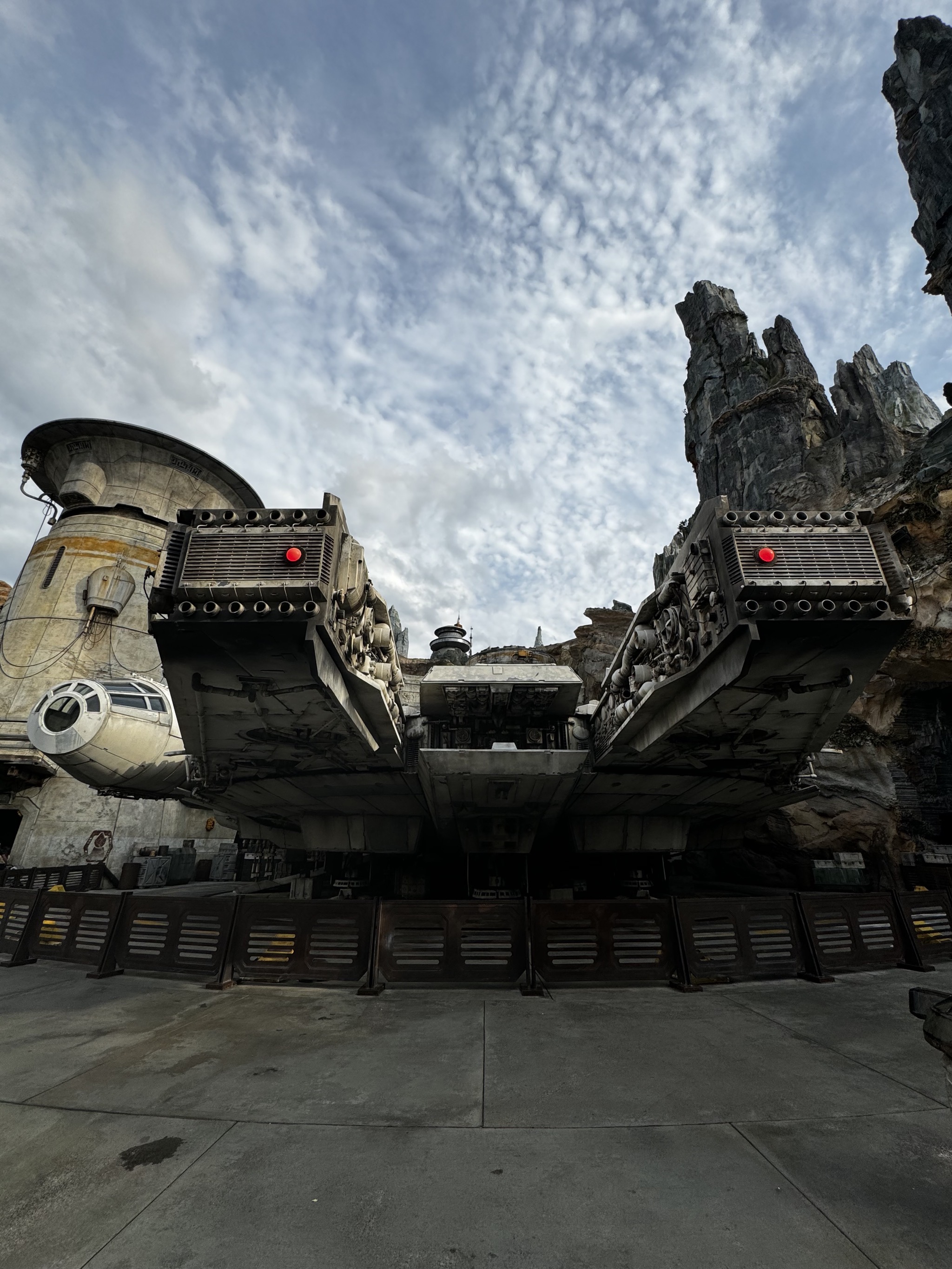 Star Wars Galaxy's Edge