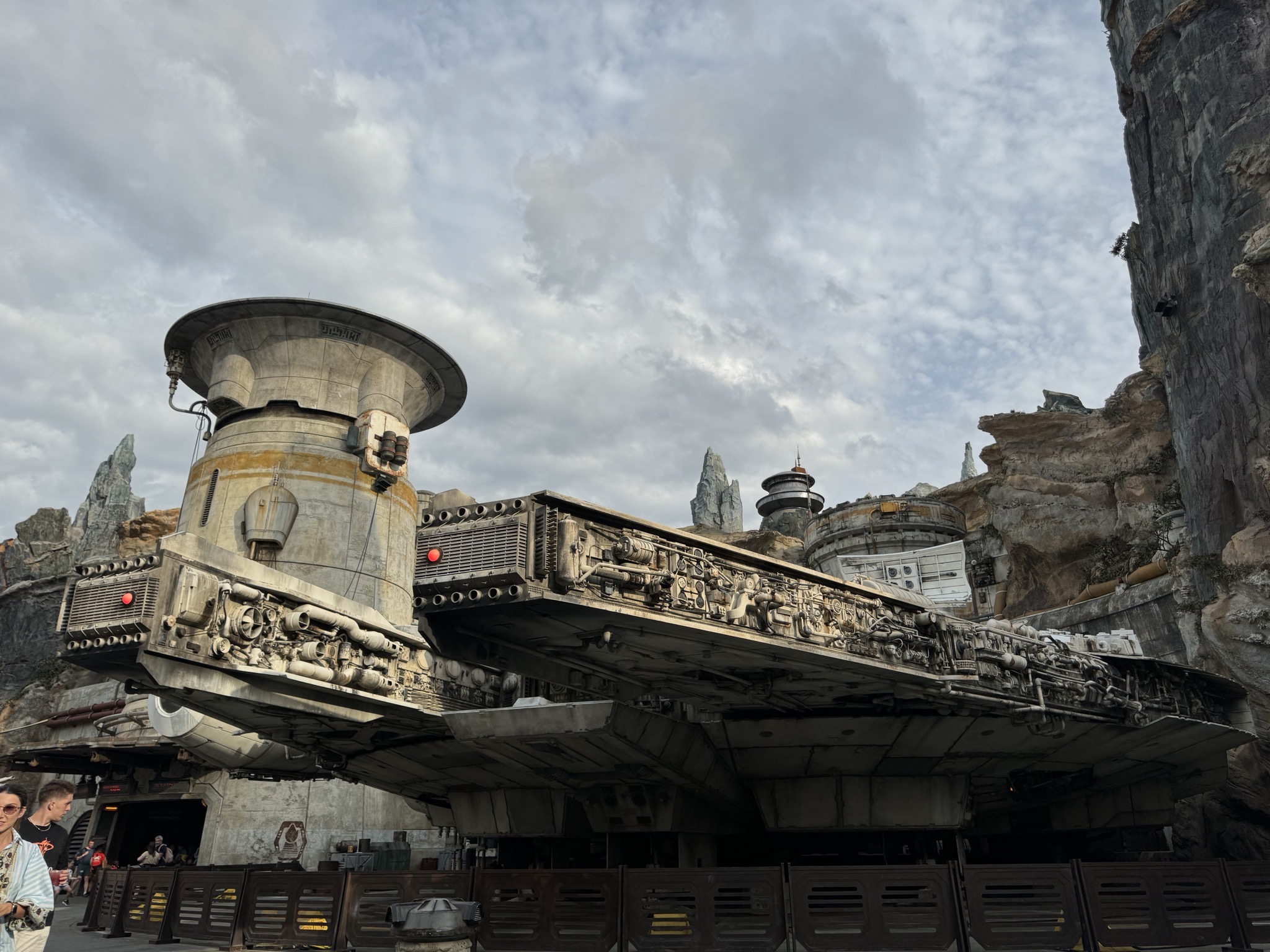 Star Wars Galaxy's Edge