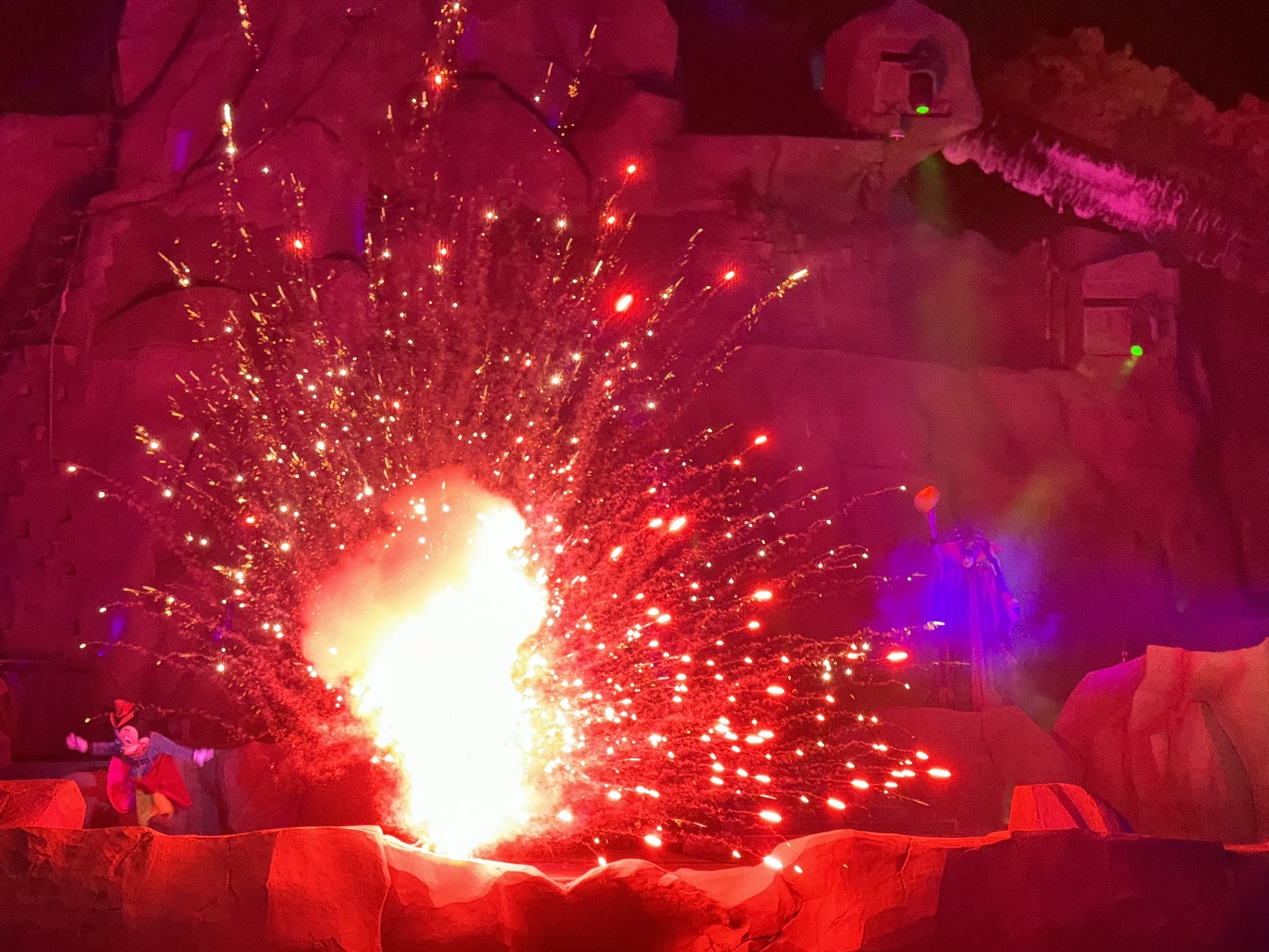 Fantasmic!