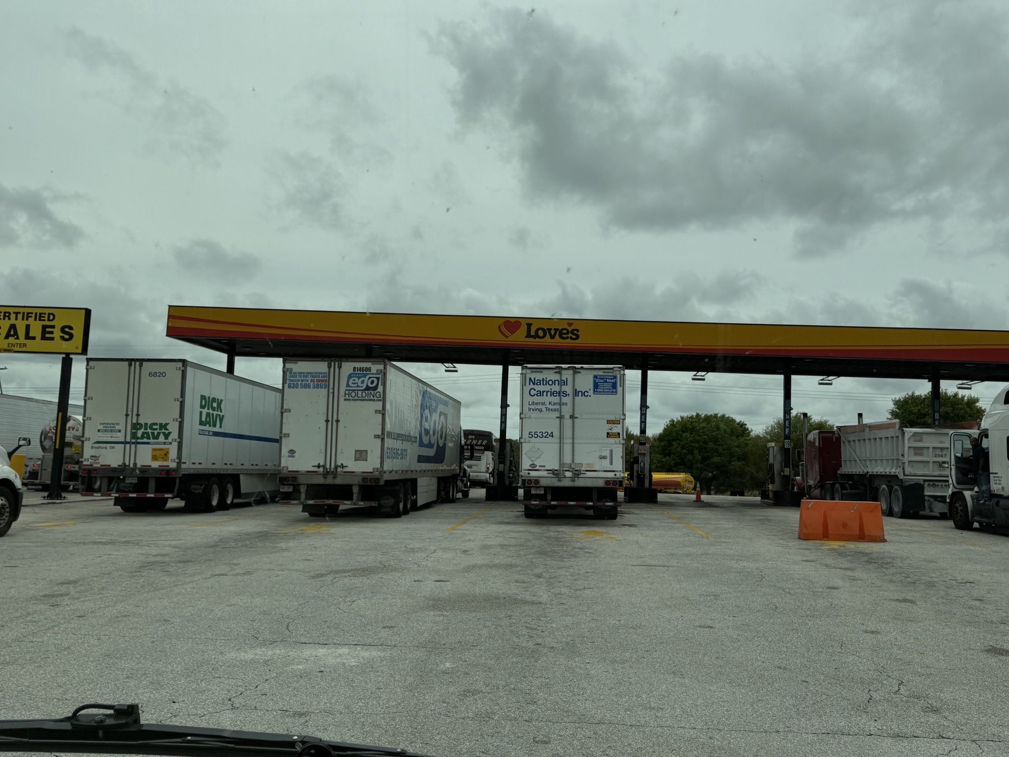 Fuel stop