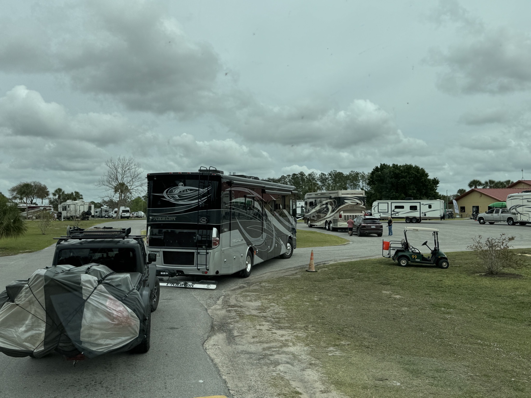 Line of RVs