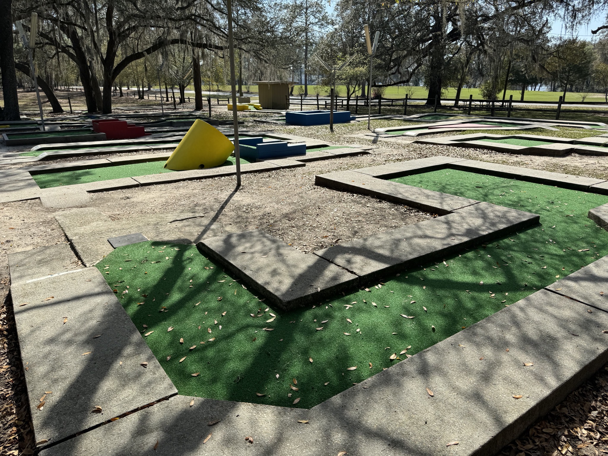 Mini golf