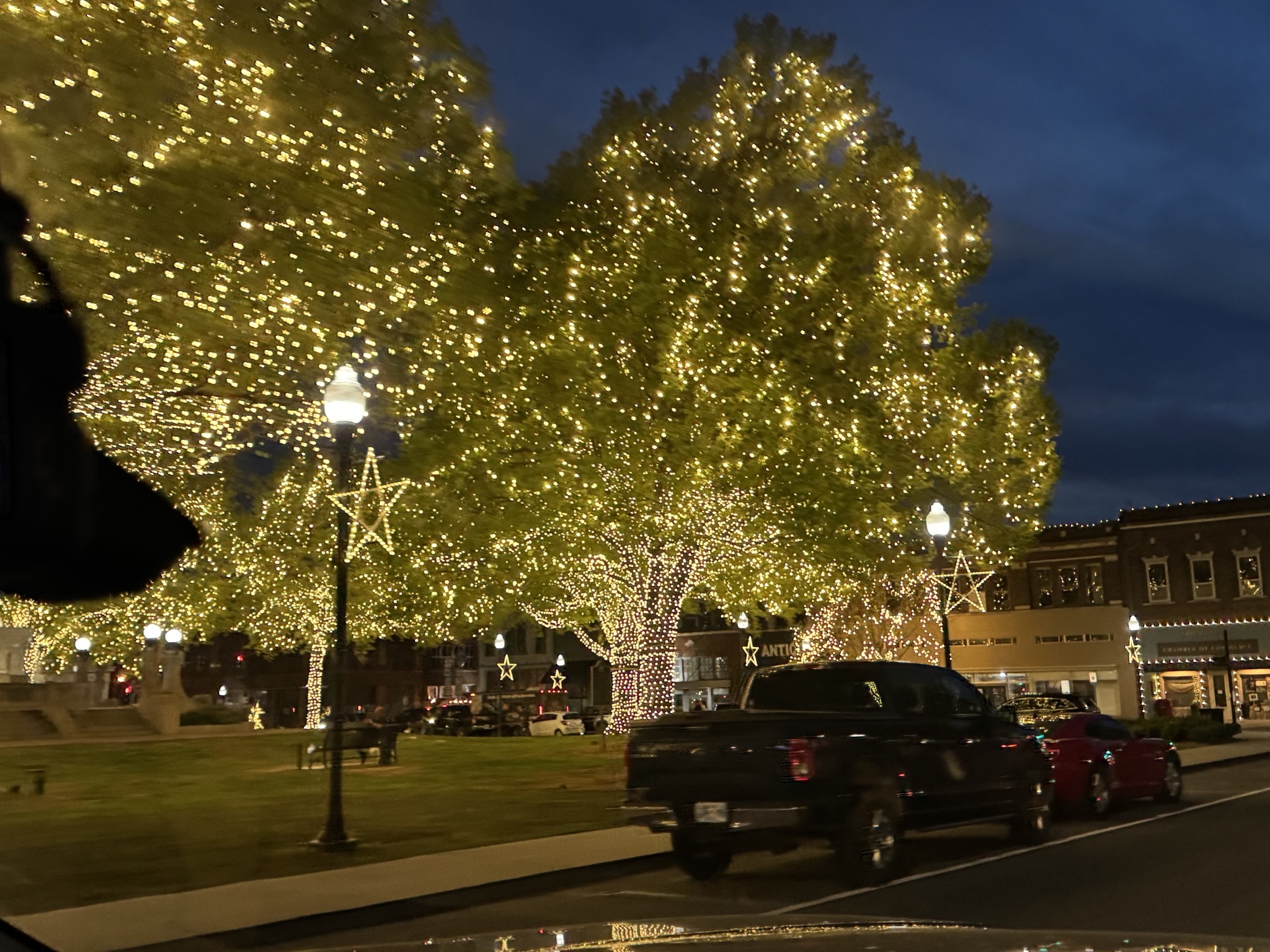 Paris downtown lights