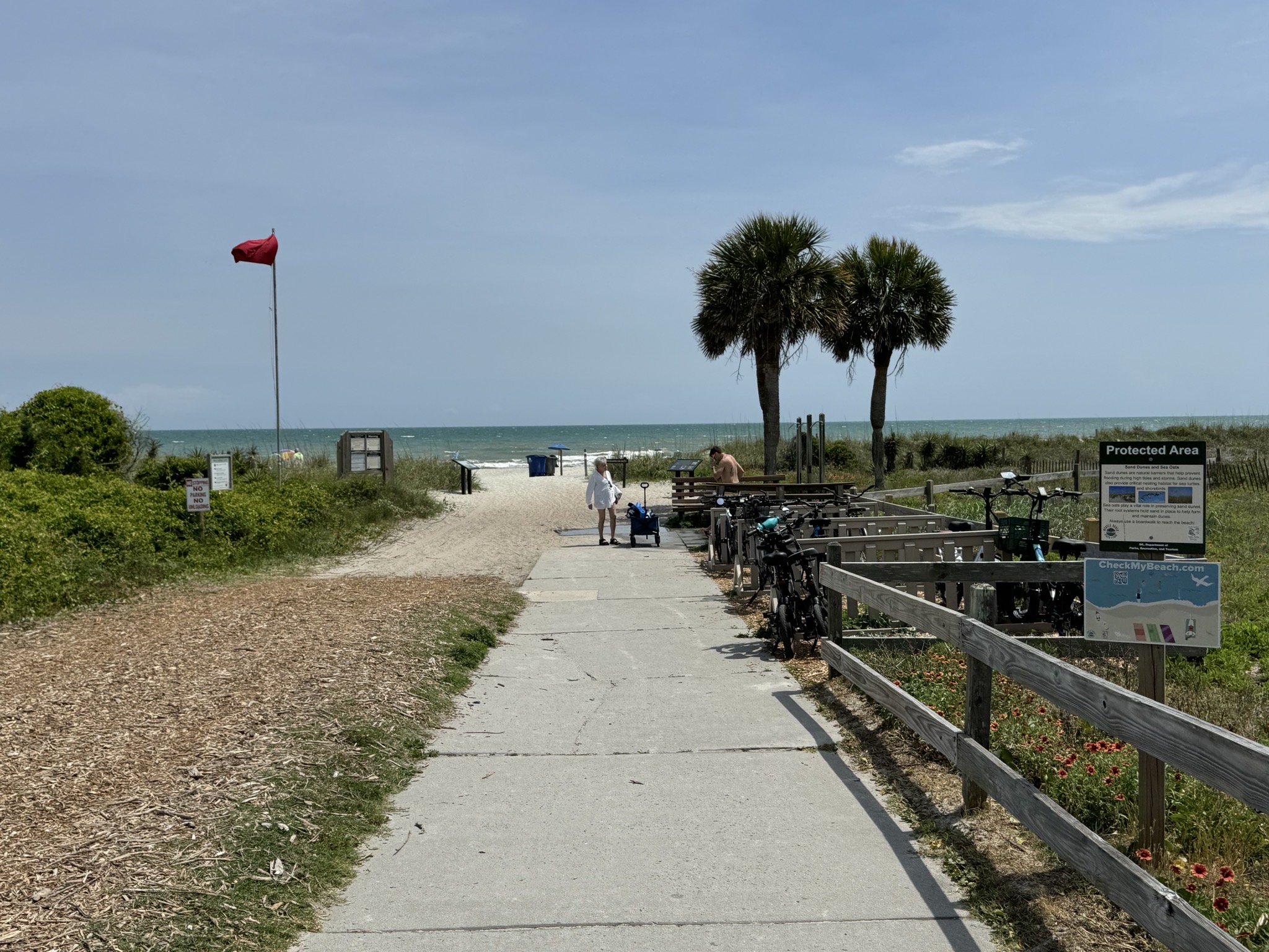 Path to beach