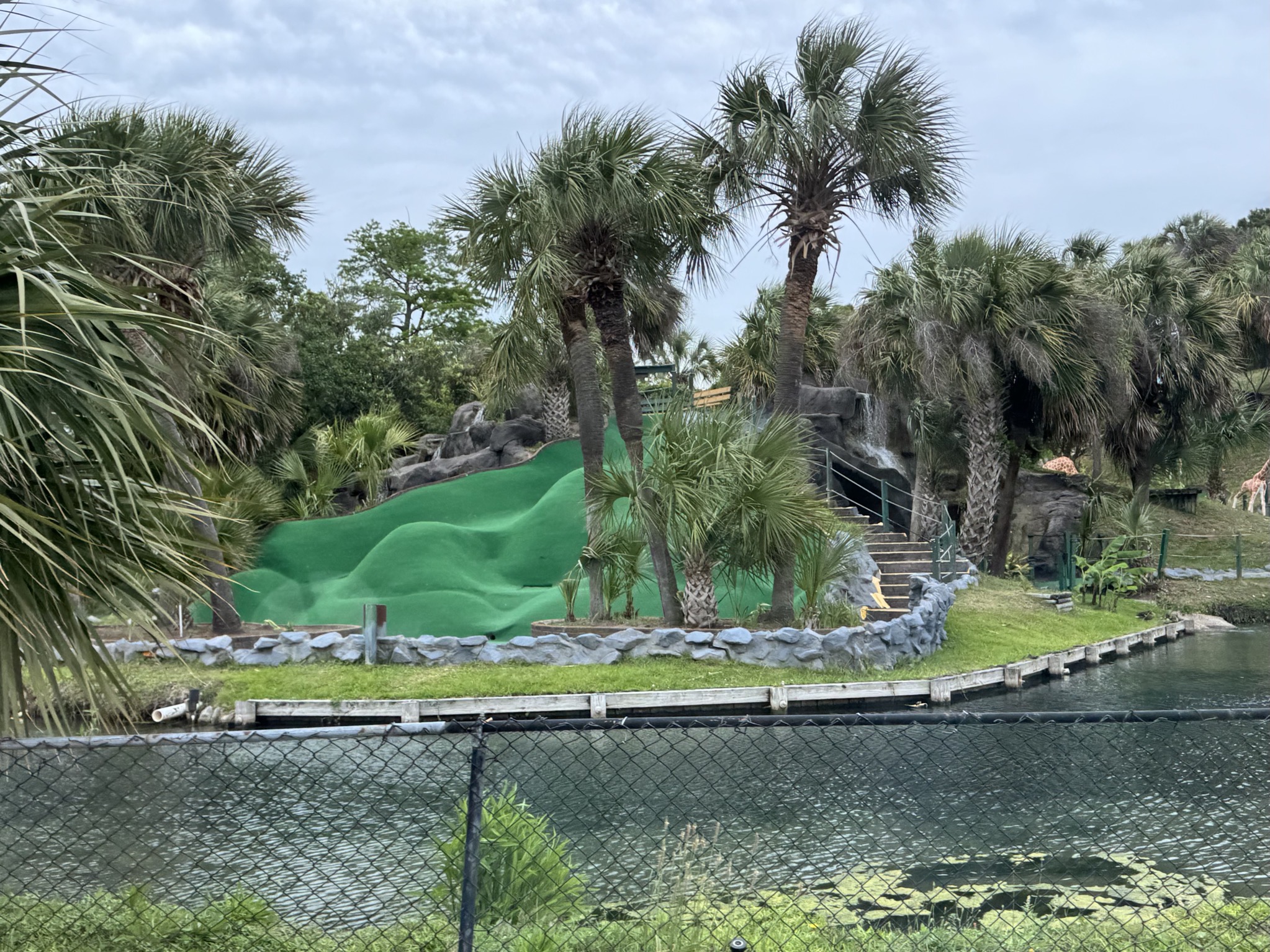 Mini golf