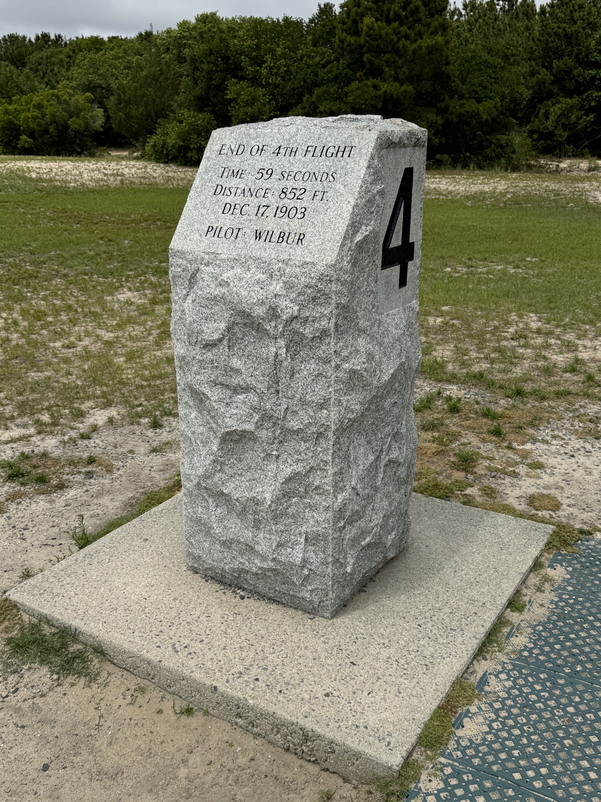 Fourth flight marker