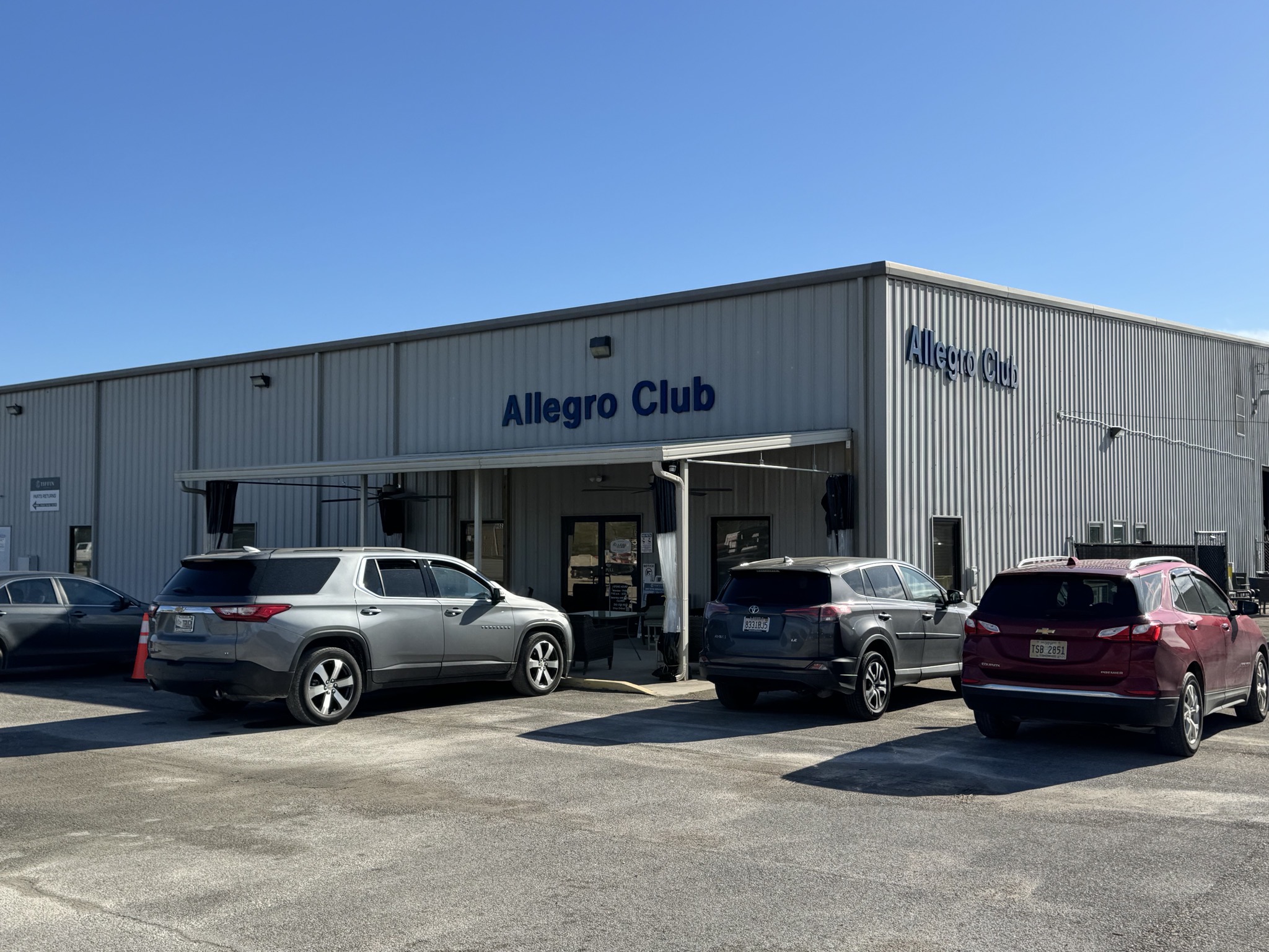 Bob Tiffin Service Center