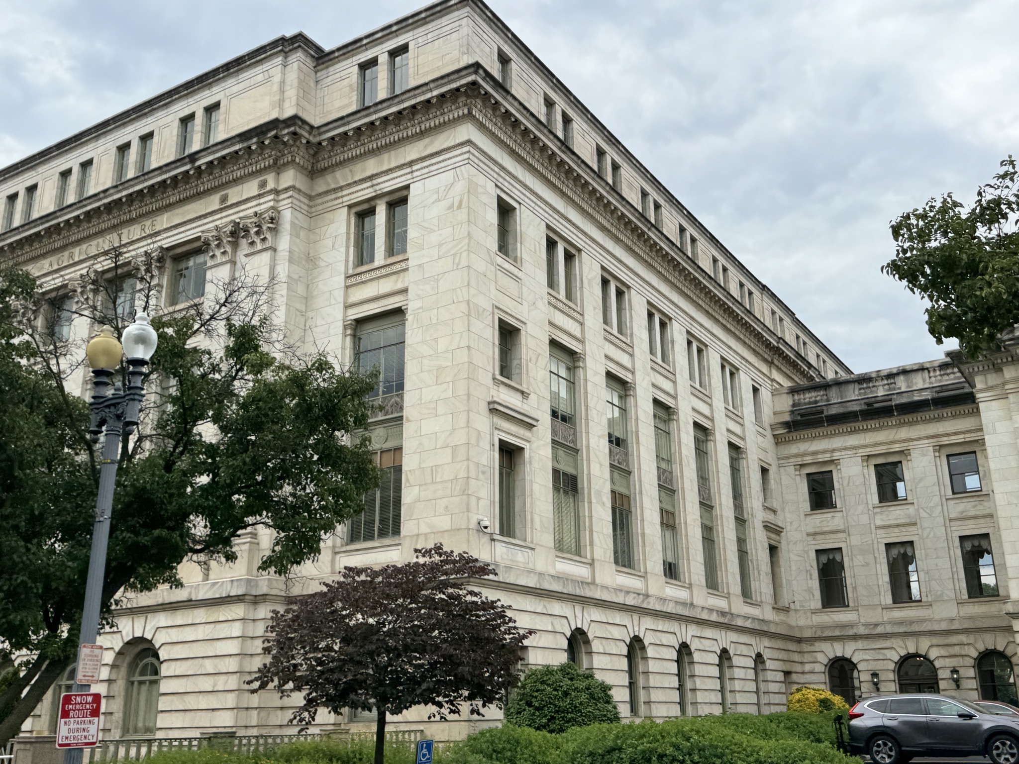 DC buildings